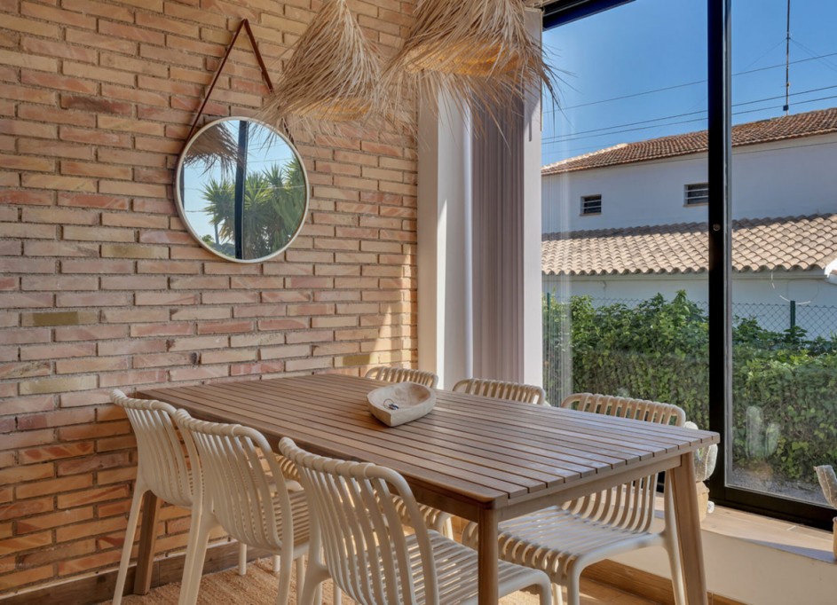 Sprzedaż - Willa wolnostojąca -
Jávea