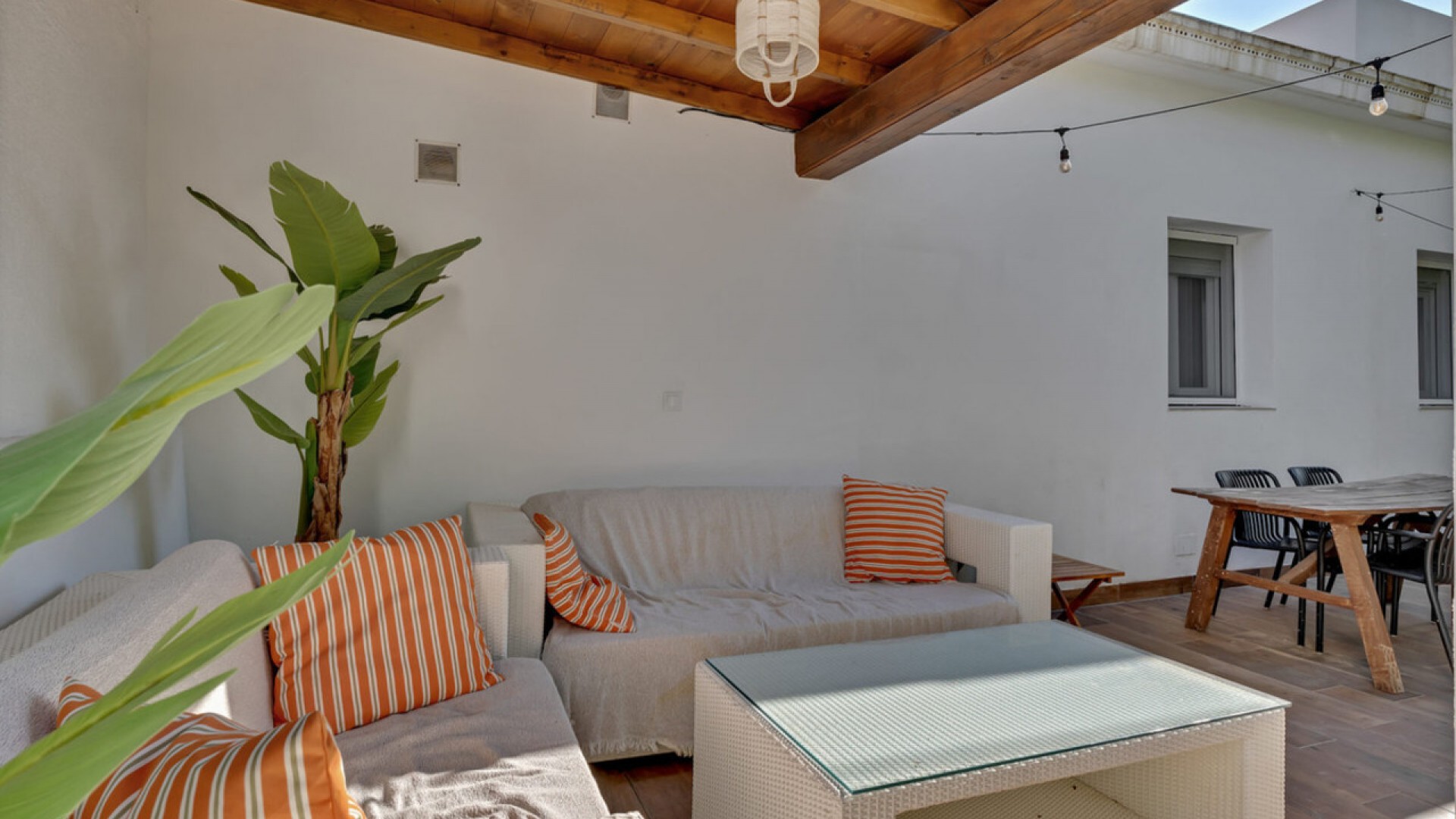 Sprzedaż - Willa wolnostojąca -
Jávea