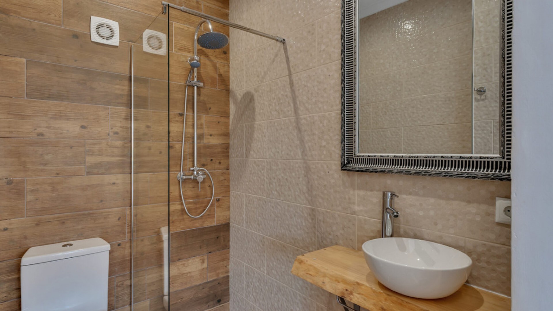 Sprzedaż - Willa wolnostojąca -
Jávea