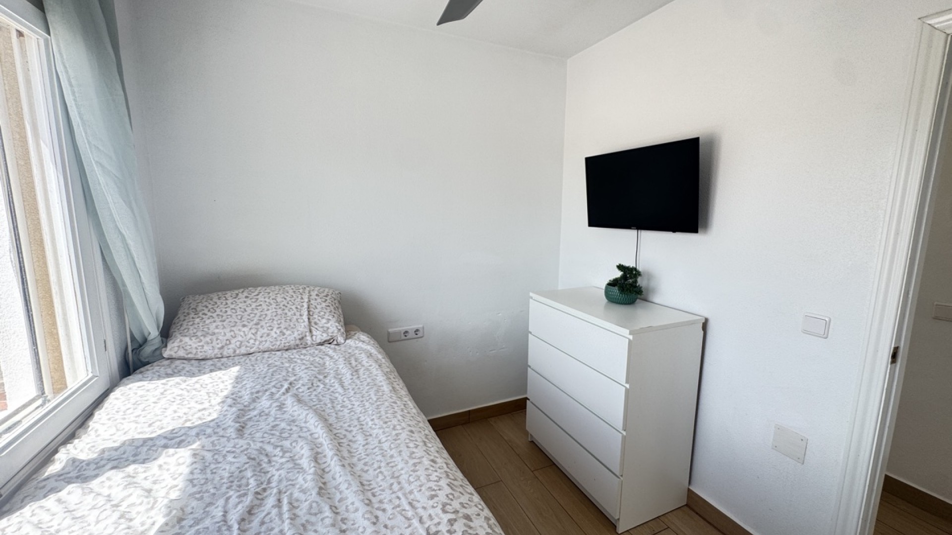 Sprzedaż - Willa wolnostojąca -
La Florida