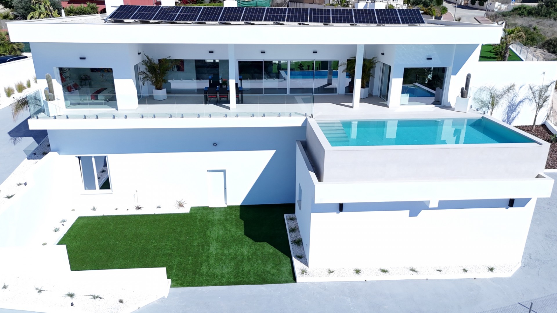 Sprzedaż - Willa wolnostojąca -
La Marina