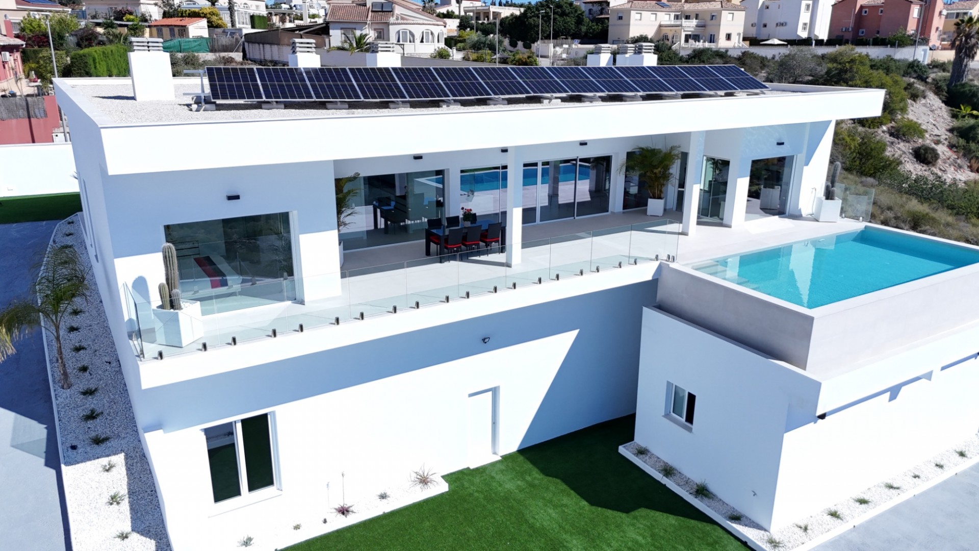 Sprzedaż - Willa wolnostojąca -
La Marina