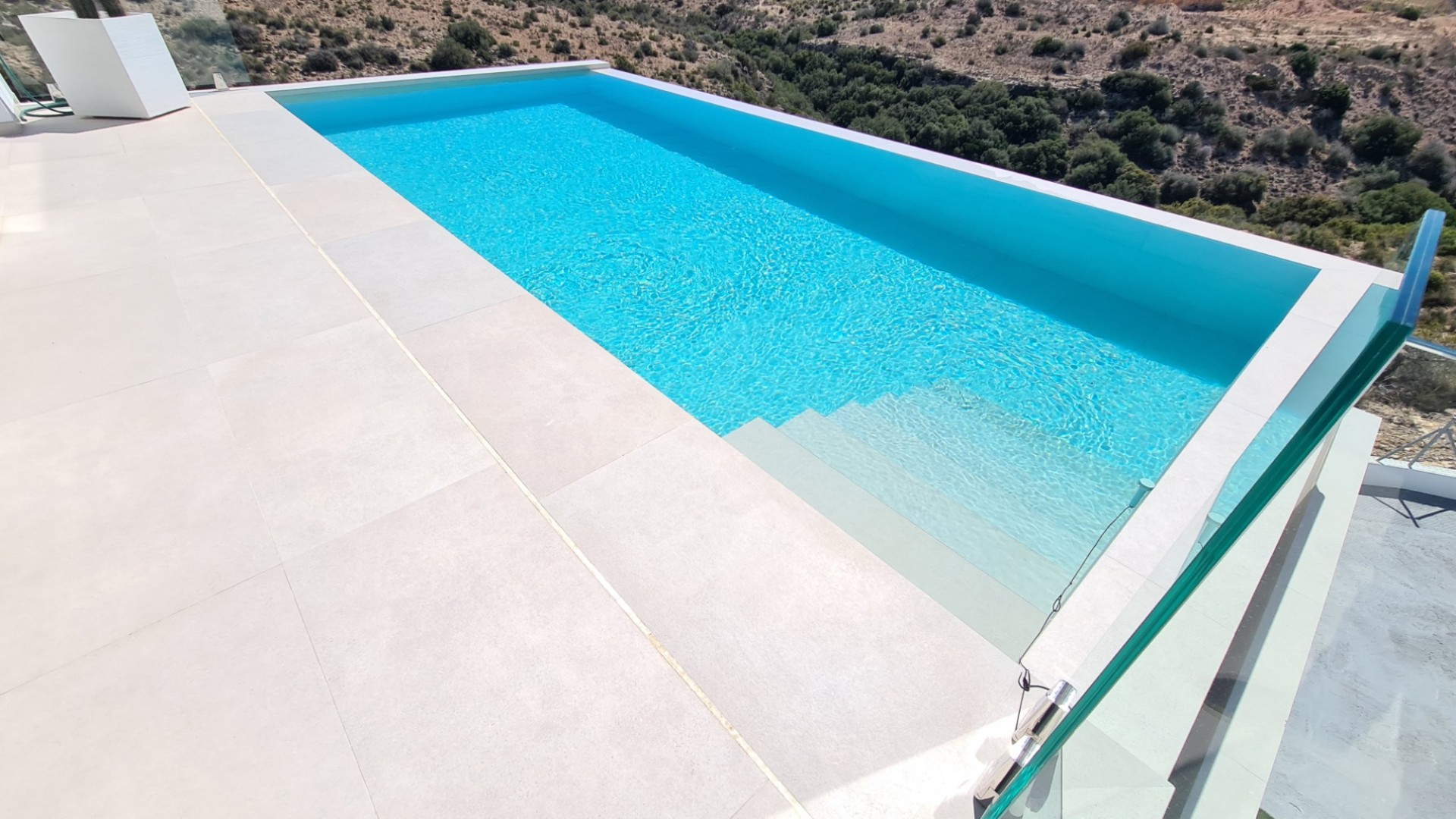 Sprzedaż - Willa wolnostojąca -
La Marina