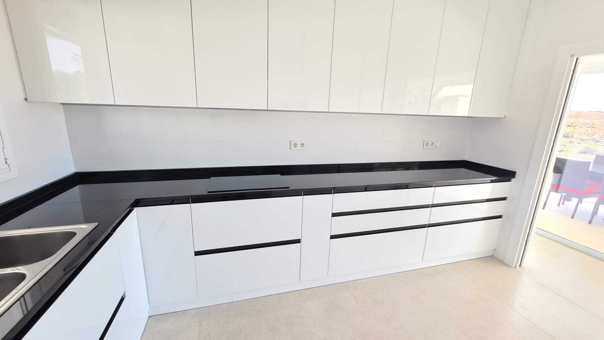 Sprzedaż - Willa wolnostojąca -
La Marina