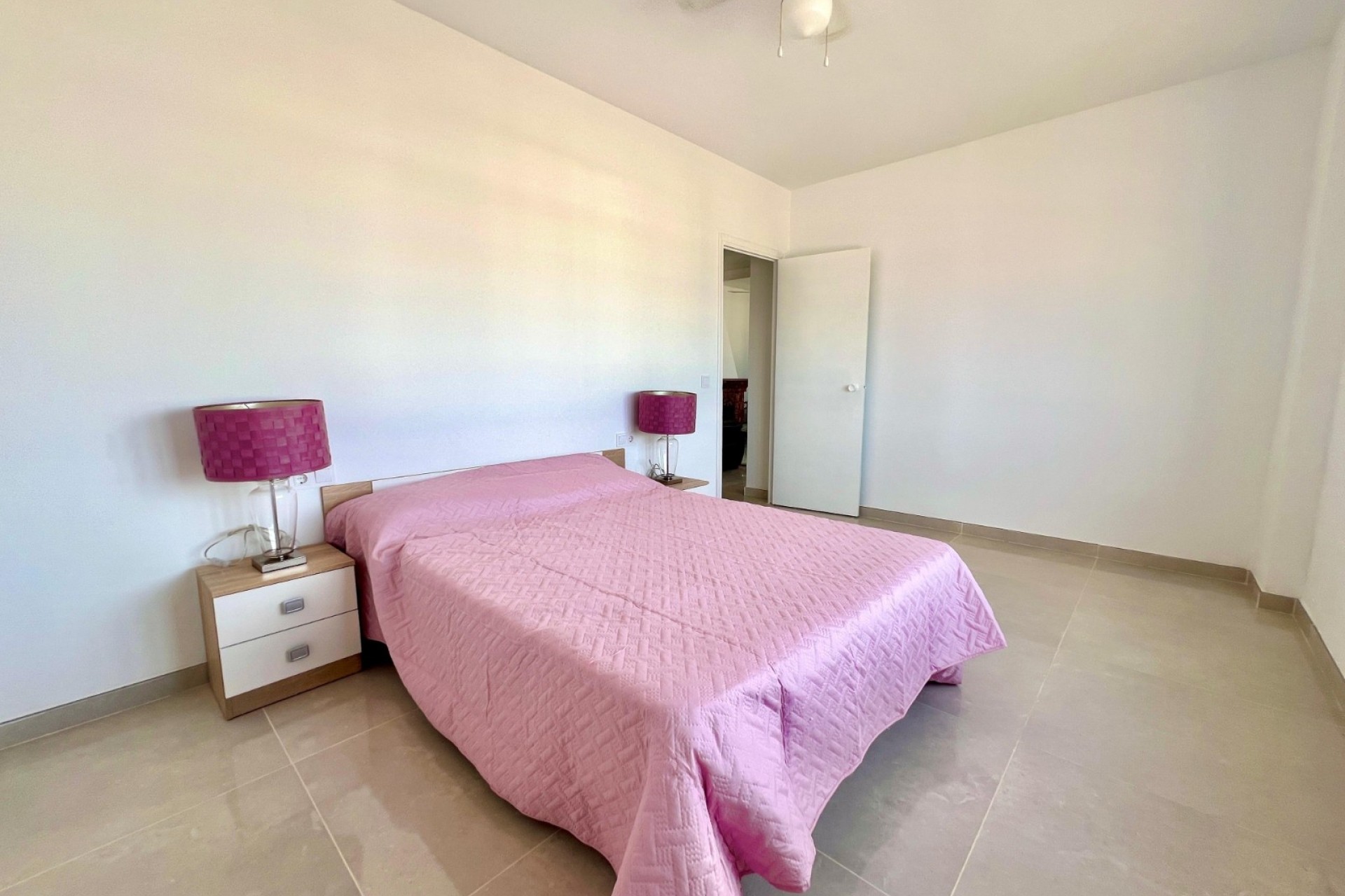 Sprzedaż - Willa wolnostojąca -
La Mata - Costa Blanca