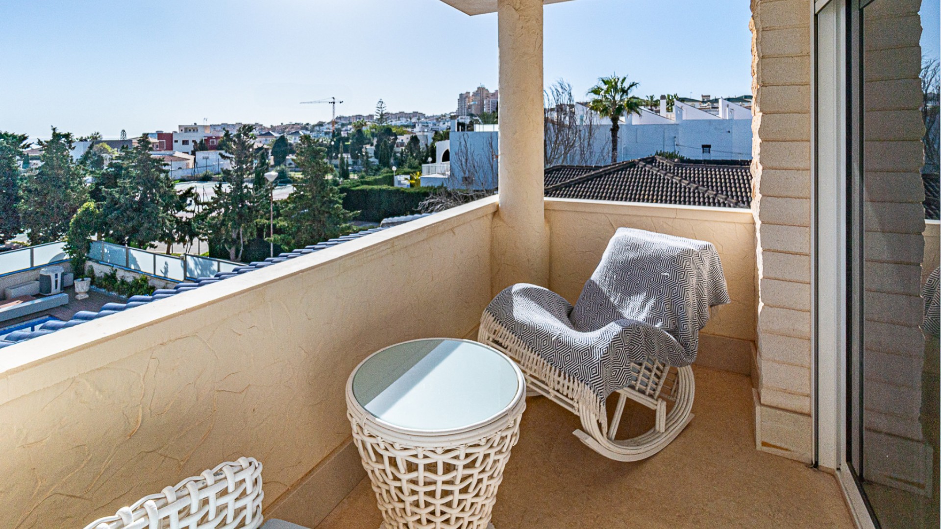 Sprzedaż - Willa wolnostojąca -
La Mata