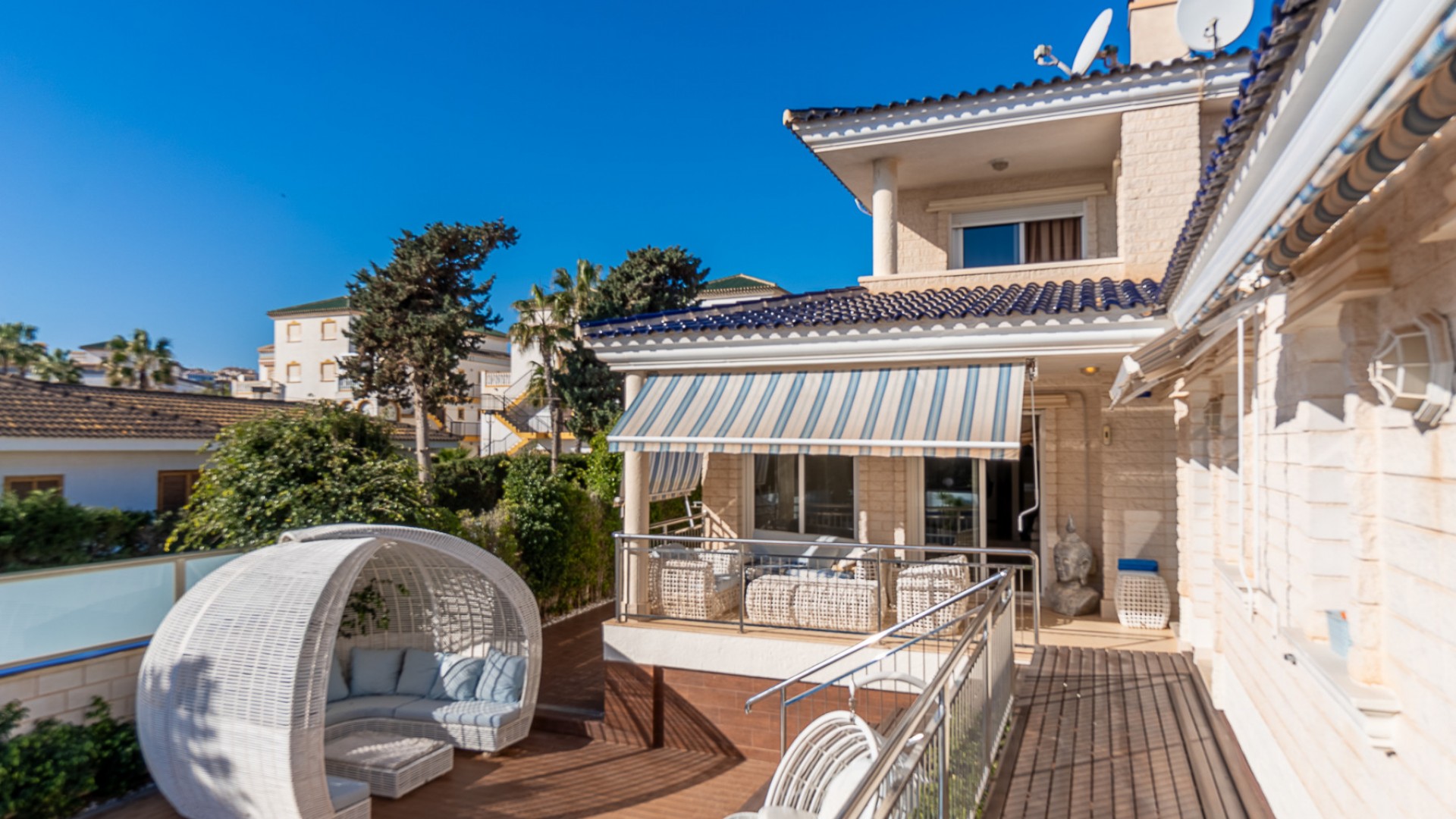 Sprzedaż - Willa wolnostojąca -
La Mata