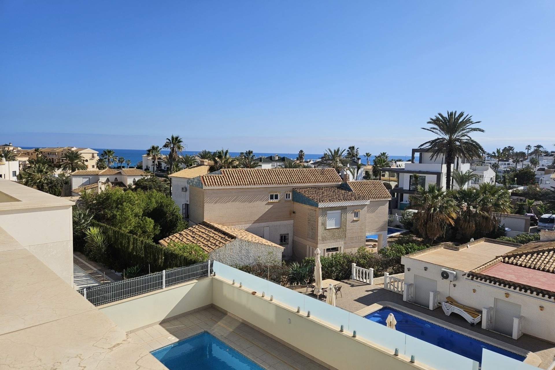 Sprzedaż - Willa wolnostojąca -
La Zenia - Costa Blanca