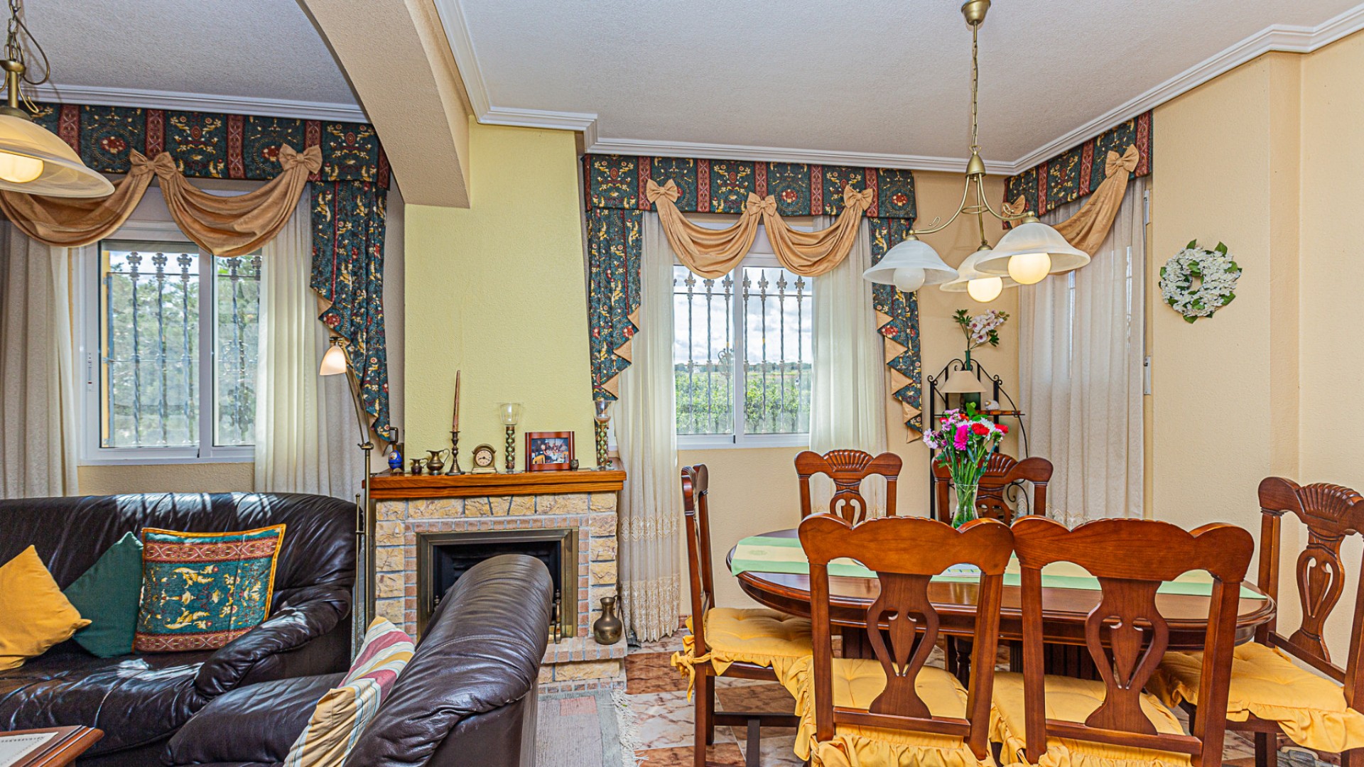 Sprzedaż - Willa wolnostojąca -
La Zenia - Villas San Jose