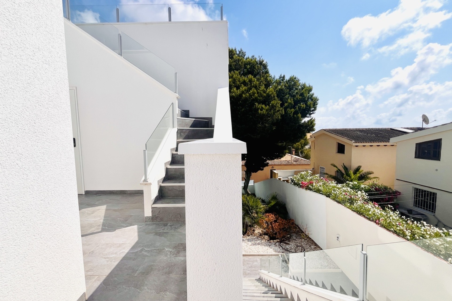 Sprzedaż - Willa wolnostojąca -
Los Balcones - Los Altos del Edén - Costa Blanca