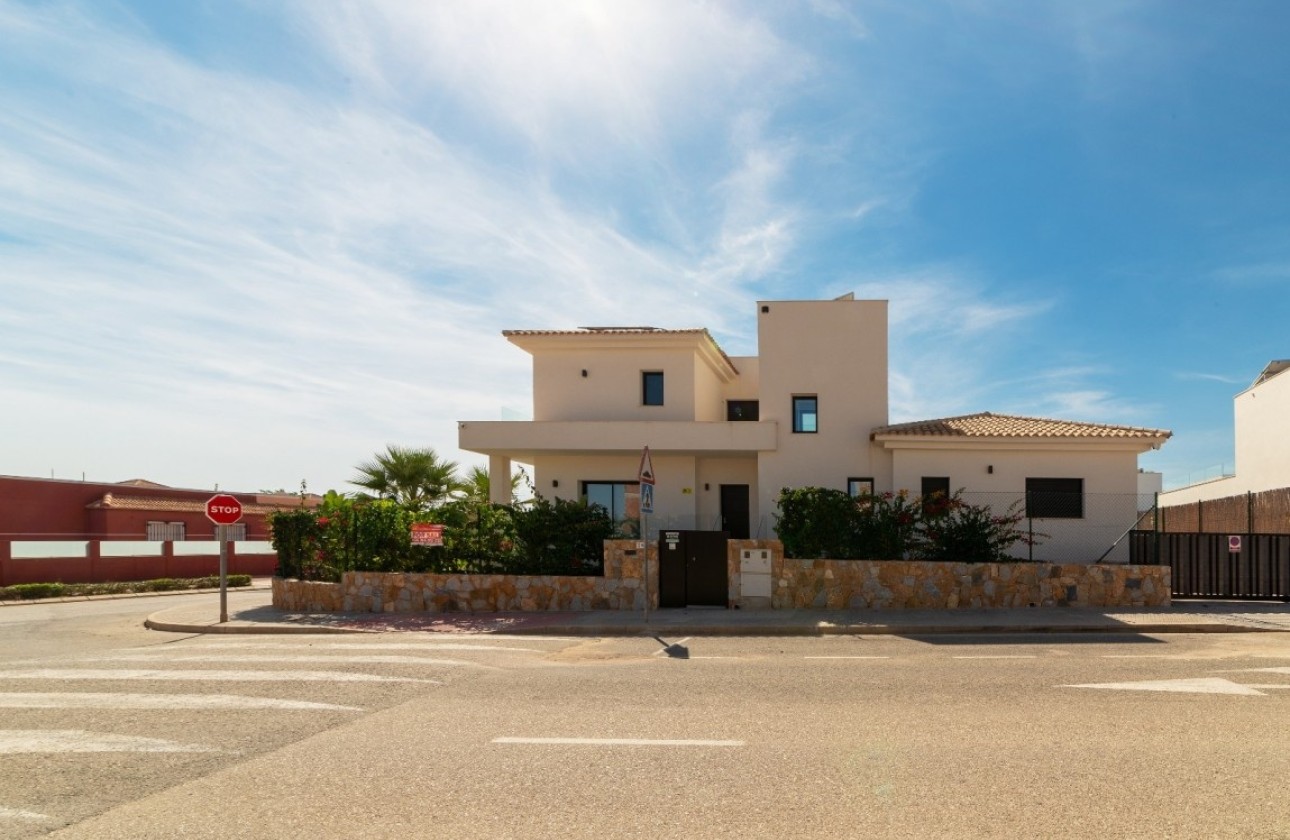 Sprzedaż - Willa wolnostojąca -
Los Montesinos - Costa Blanca