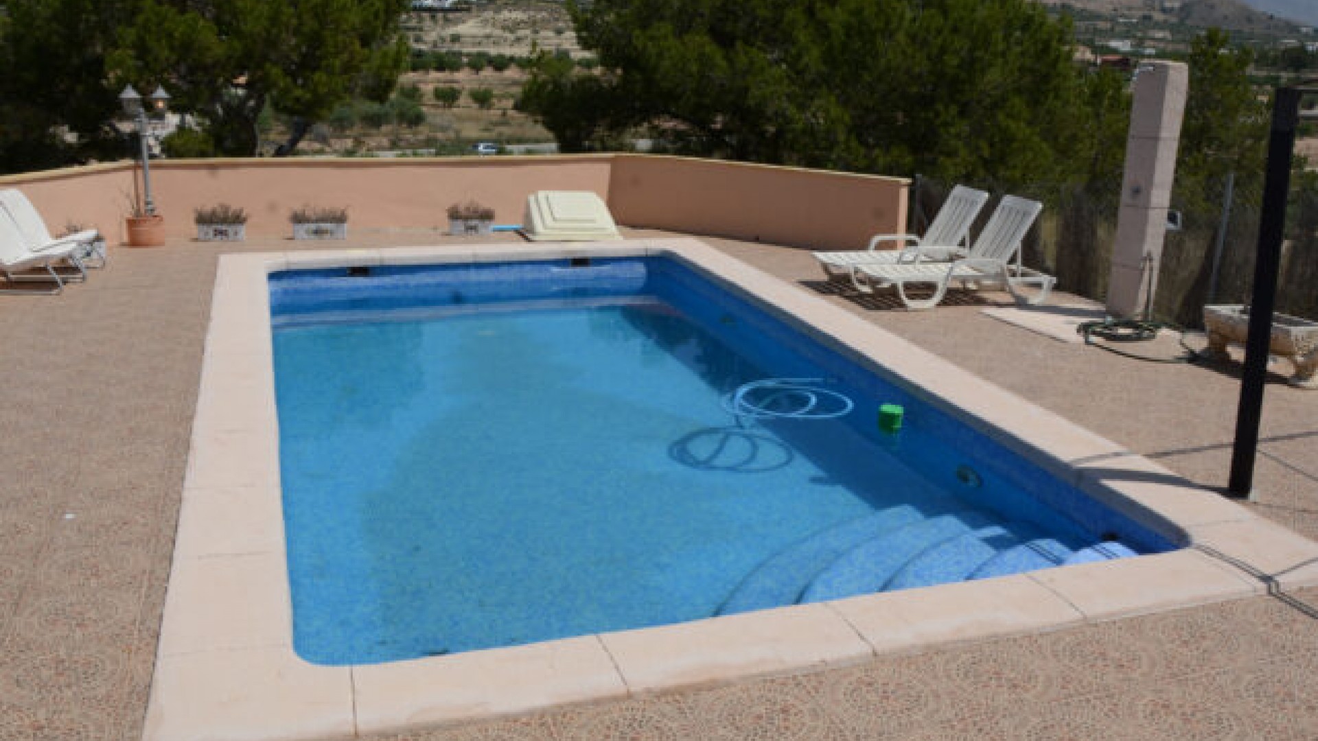 Sprzedaż - Willa wolnostojąca -
Macisvenda