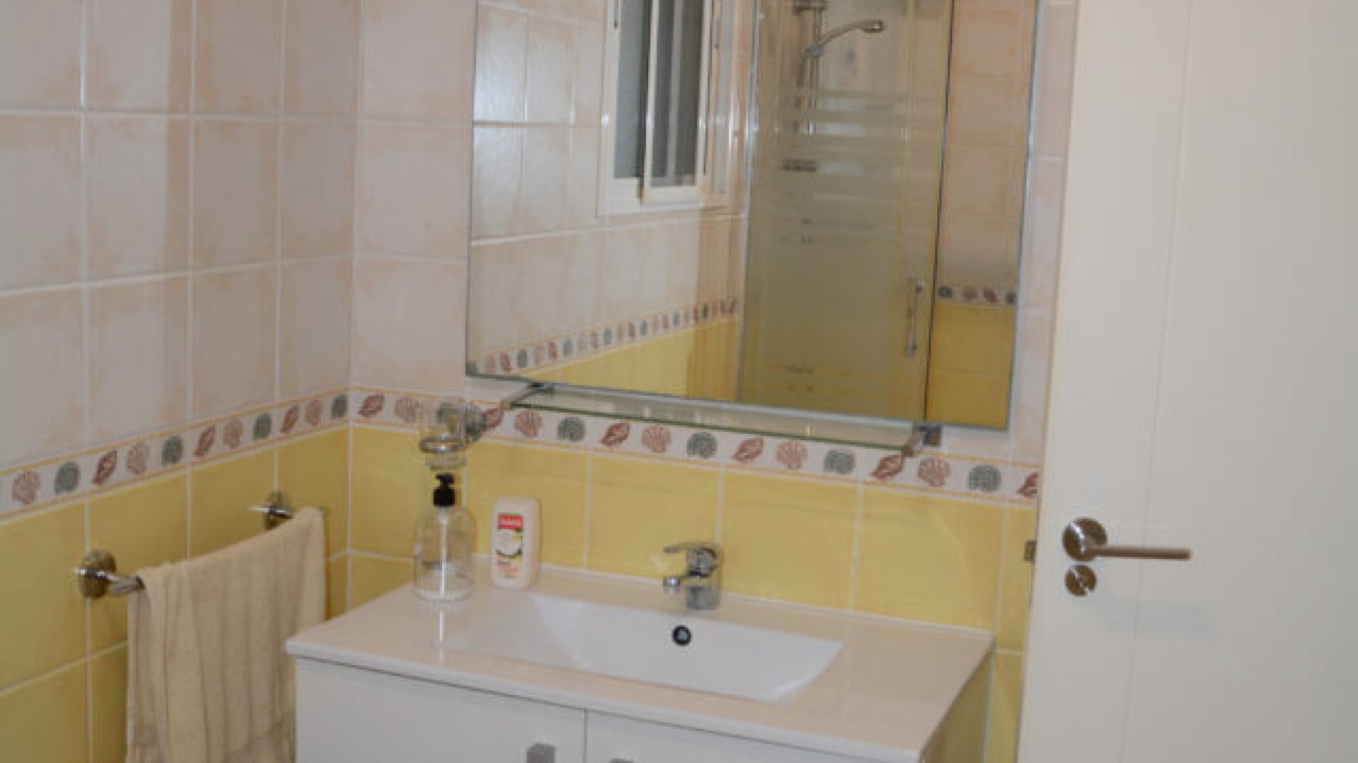 Sprzedaż - Willa wolnostojąca -
Macisvenda