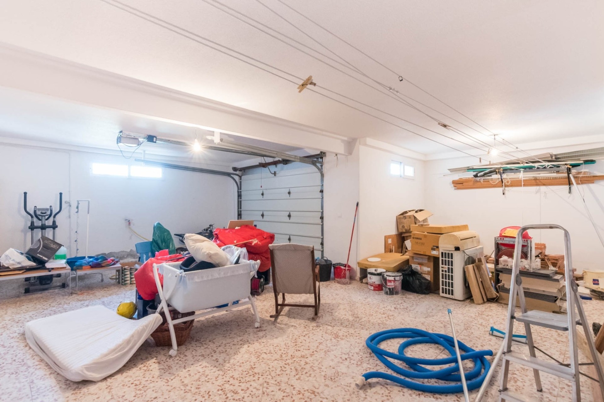 Sprzedaż - Willa wolnostojąca -
MOLINA DEL SEGURA