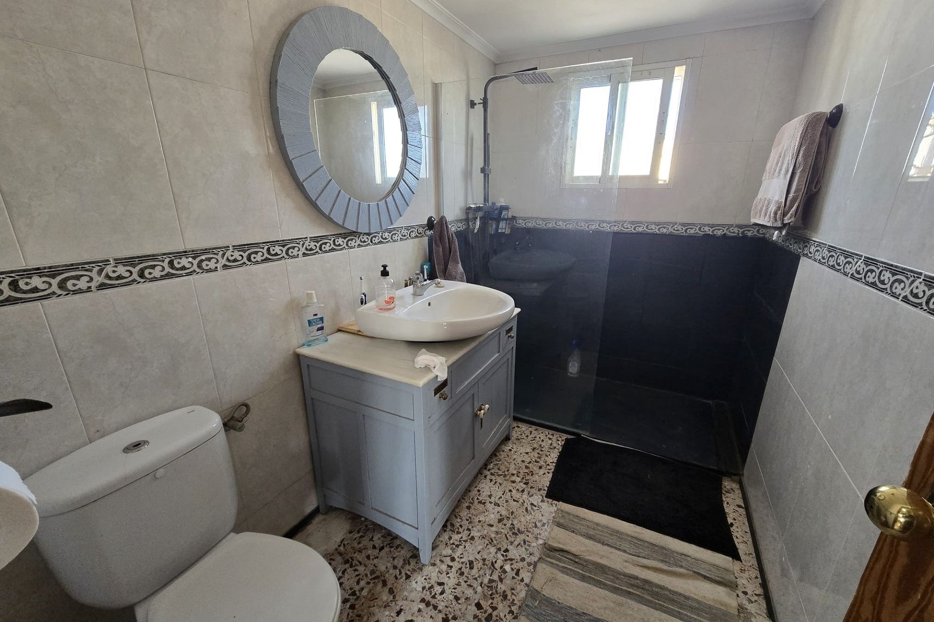 Sprzedaż - Willa wolnostojąca -
Monóvar