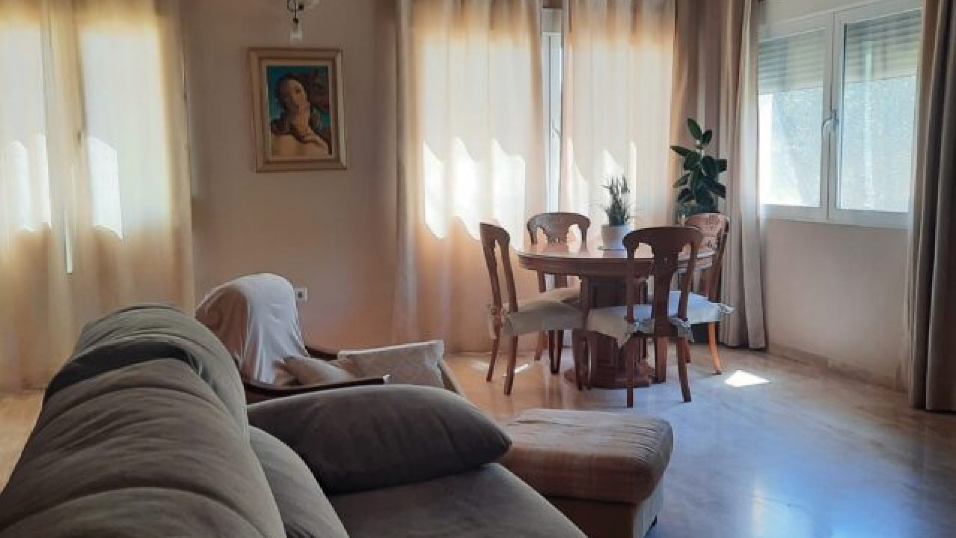 Sprzedaż - Willa wolnostojąca -
Monóvar