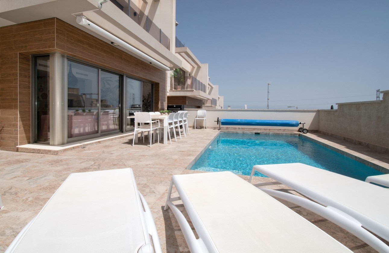 Sprzedaż - Willa wolnostojąca -
Orihuela Costa - Costa Blanca