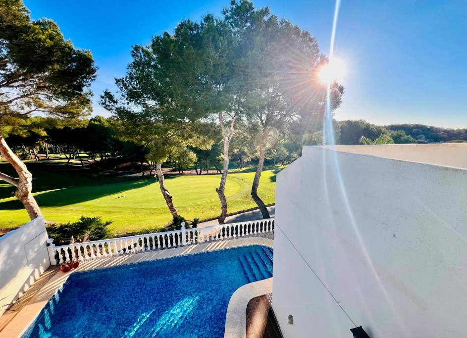 Sprzedaż - Willa wolnostojąca -
Orihuela Costa - Lomas de Campoamor-Las Ramblas