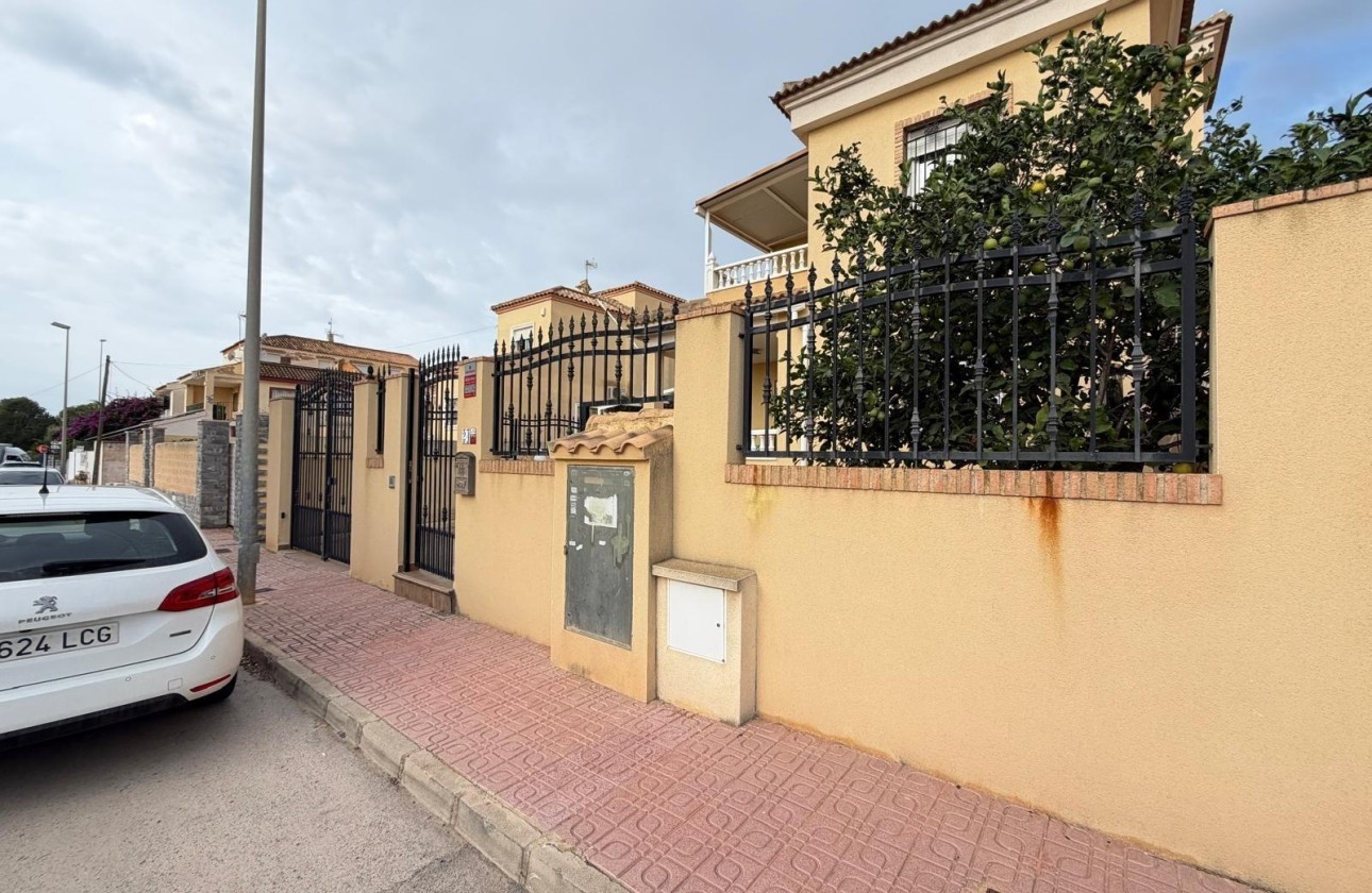 Sprzedaż - Willa wolnostojąca -
Orihuela Costa - Lomas De Don Juan
