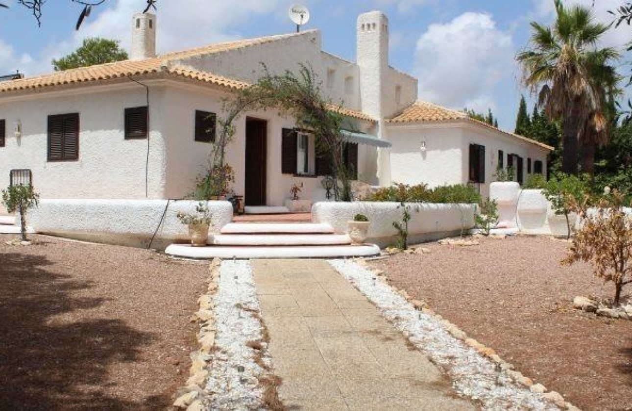 Sprzedaż - Willa wolnostojąca -
Orihuela Costa - Villamartín