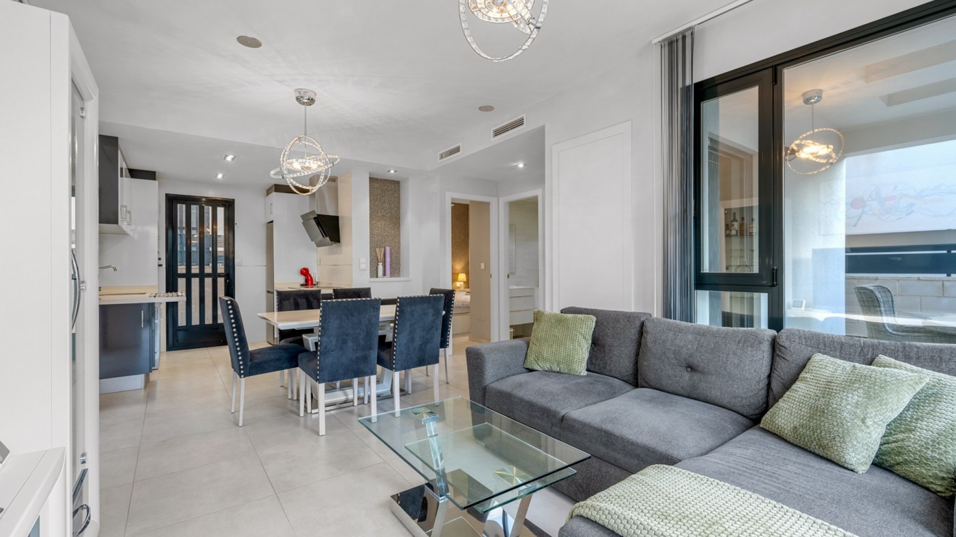 Sprzedaż - Willa wolnostojąca -
Orihuela Costa