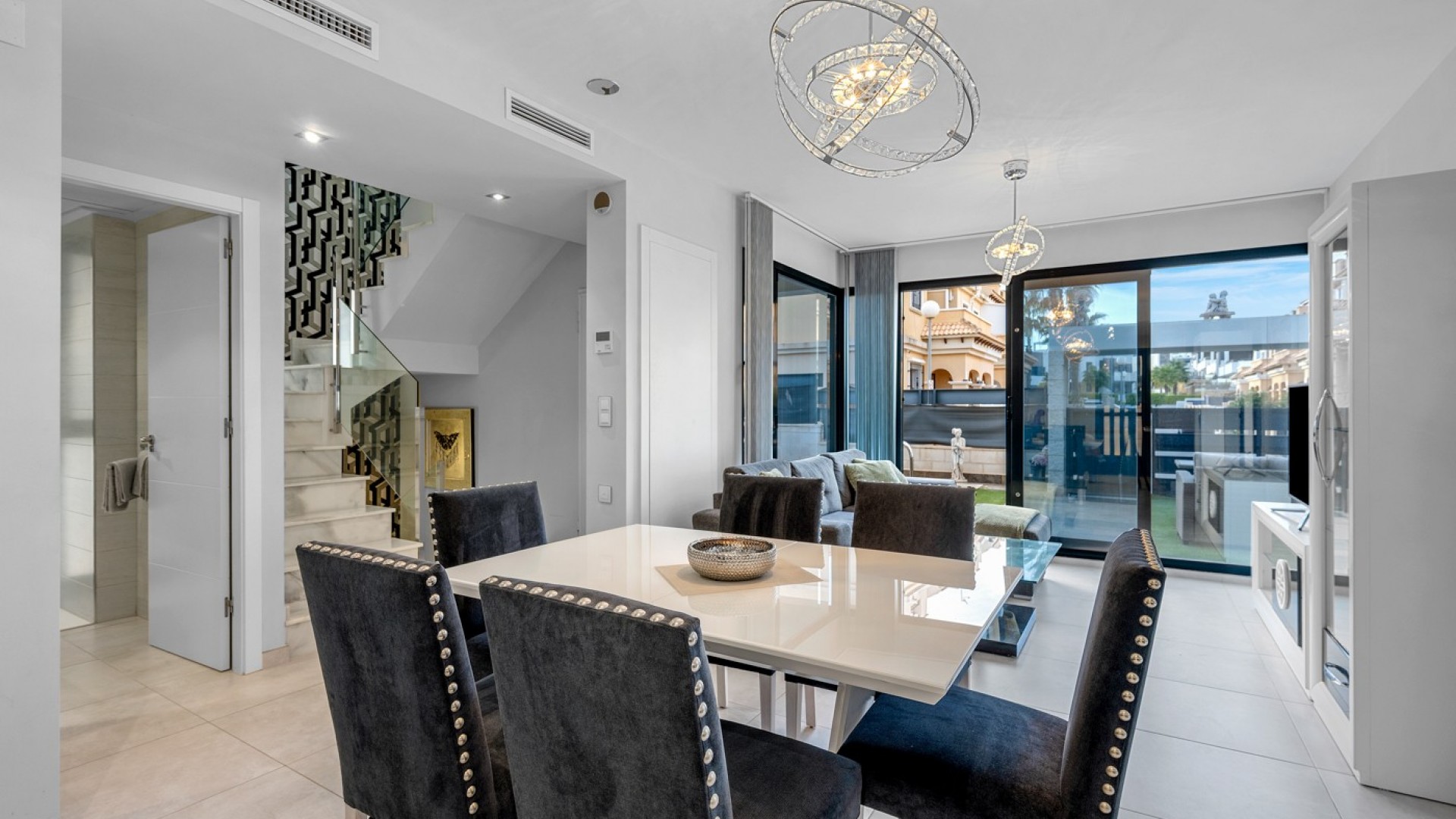 Sprzedaż - Willa wolnostojąca -
Orihuela Costa