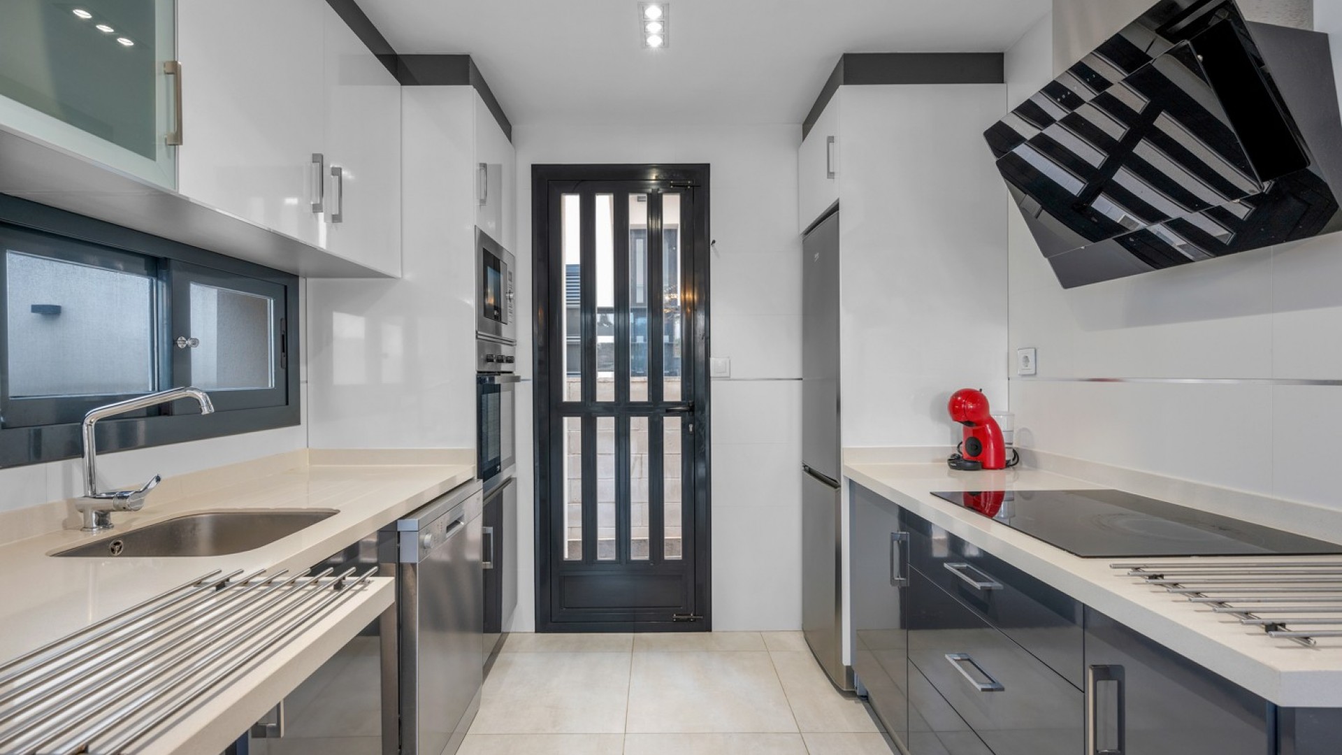 Sprzedaż - Willa wolnostojąca -
Orihuela Costa