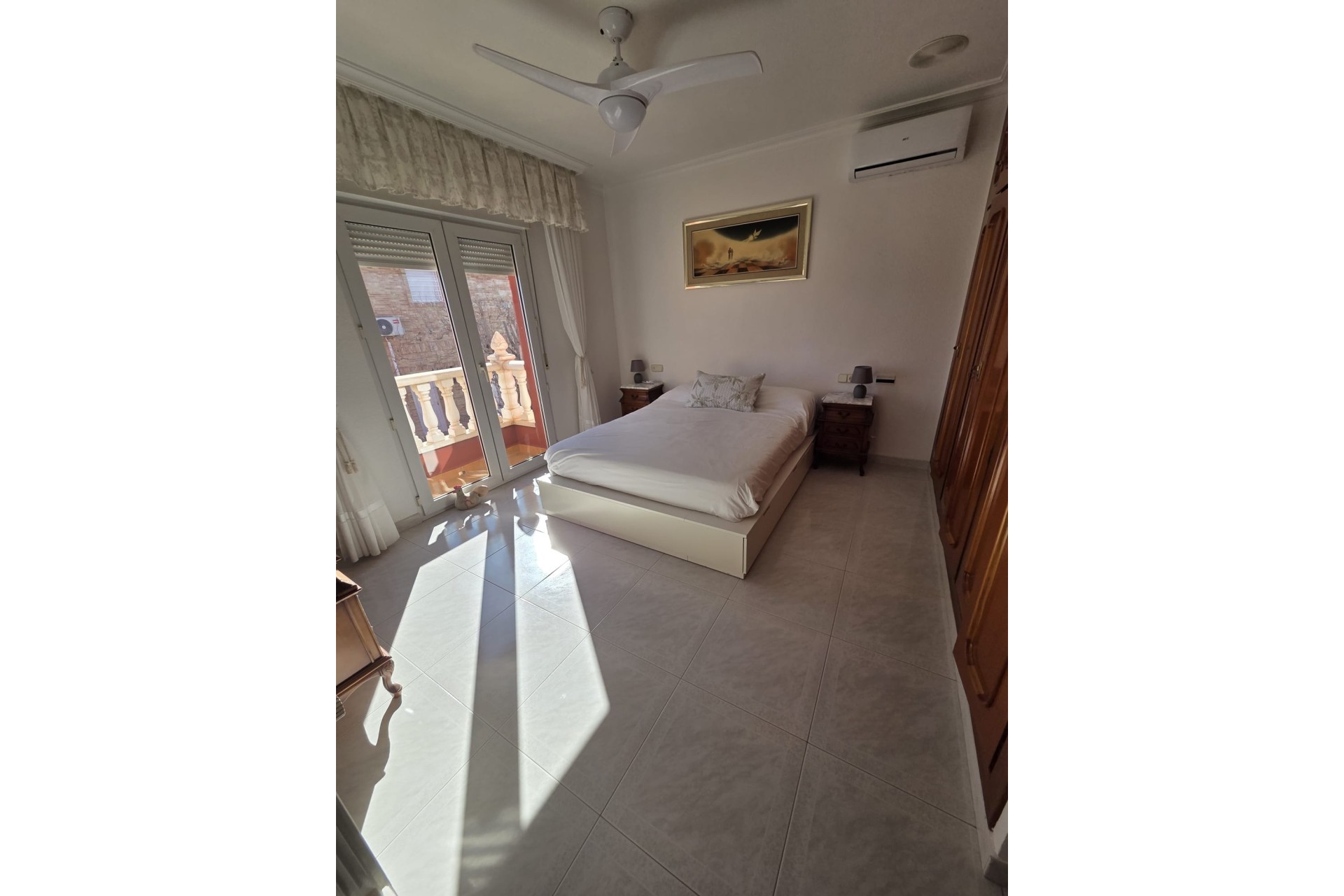 Sprzedaż - Willa wolnostojąca -
Orihuela Costa