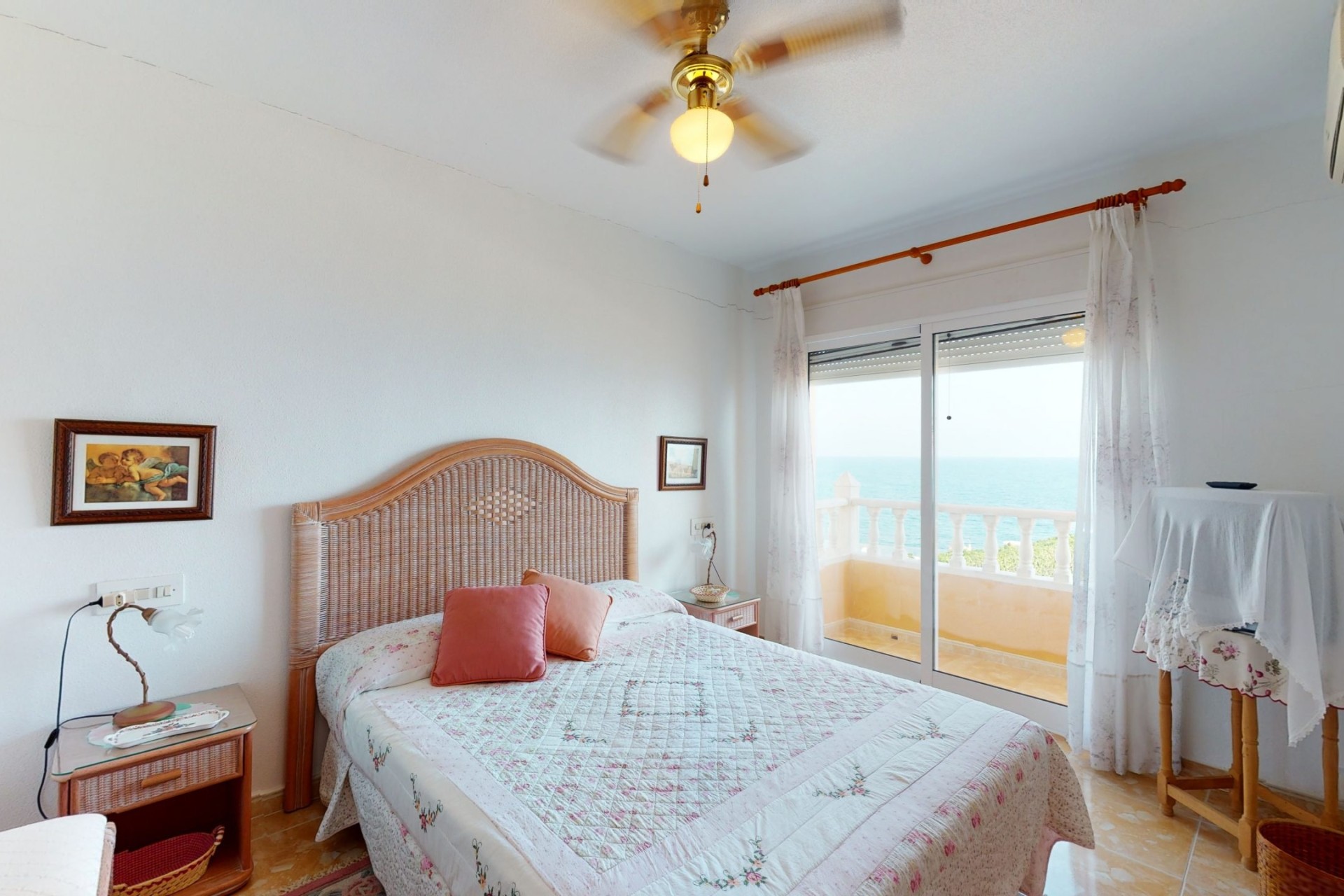 Sprzedaż - Willa wolnostojąca -
Orihuela Costa