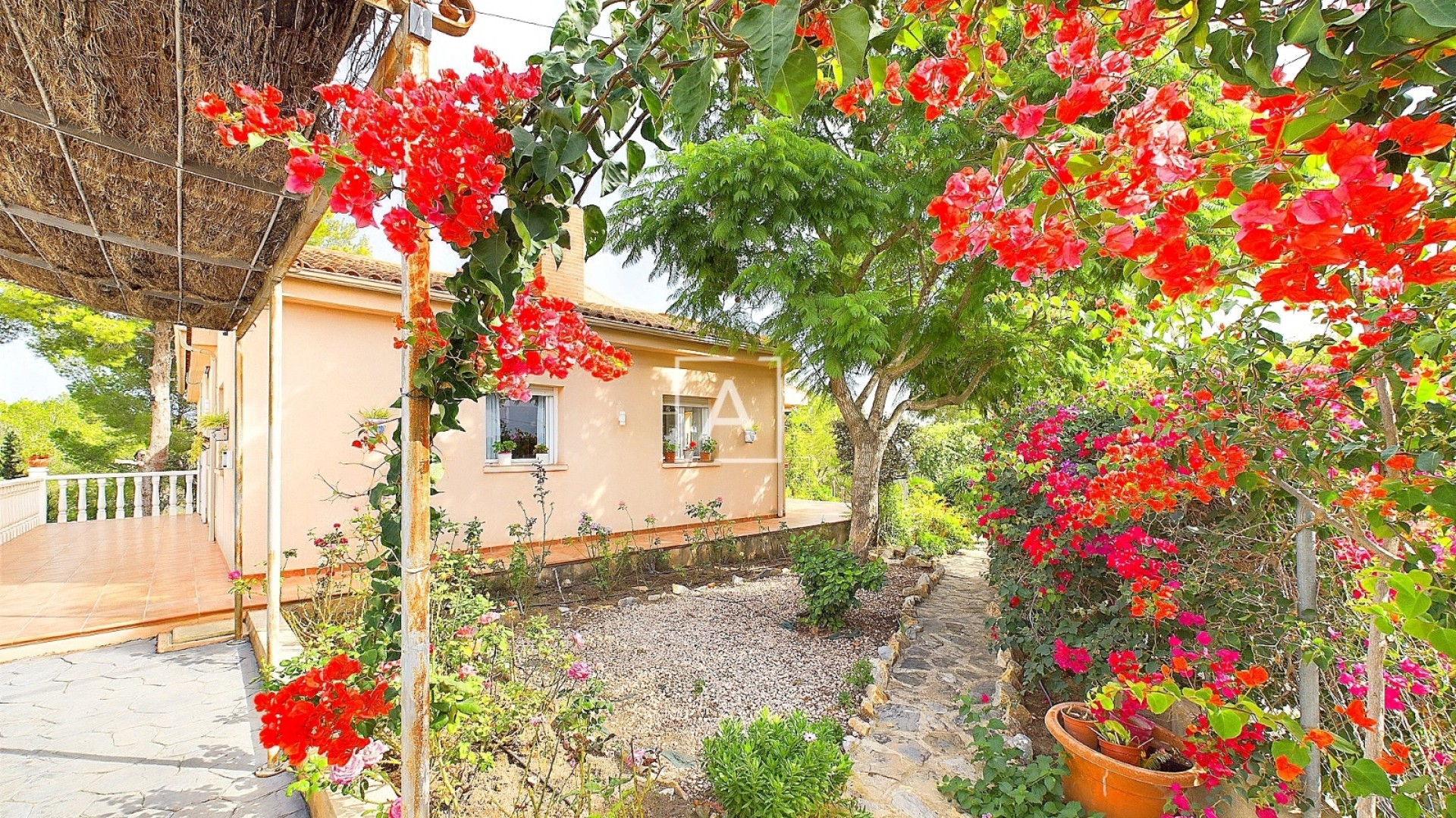 Sprzedaż - Willa wolnostojąca -
Pinar de Campoverde