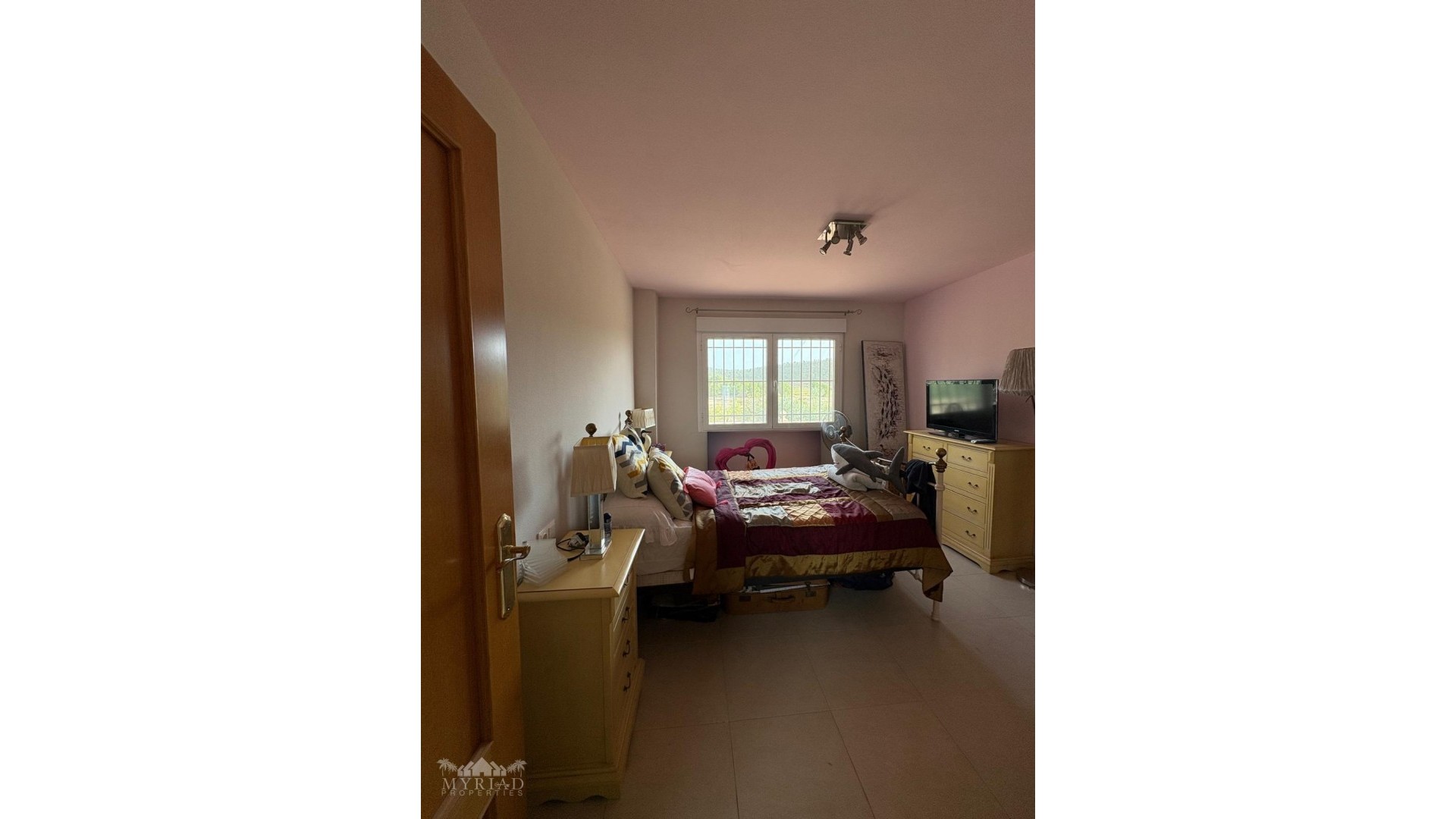 Sprzedaż - Willa wolnostojąca -
Pinoso - Pinoso Alicante