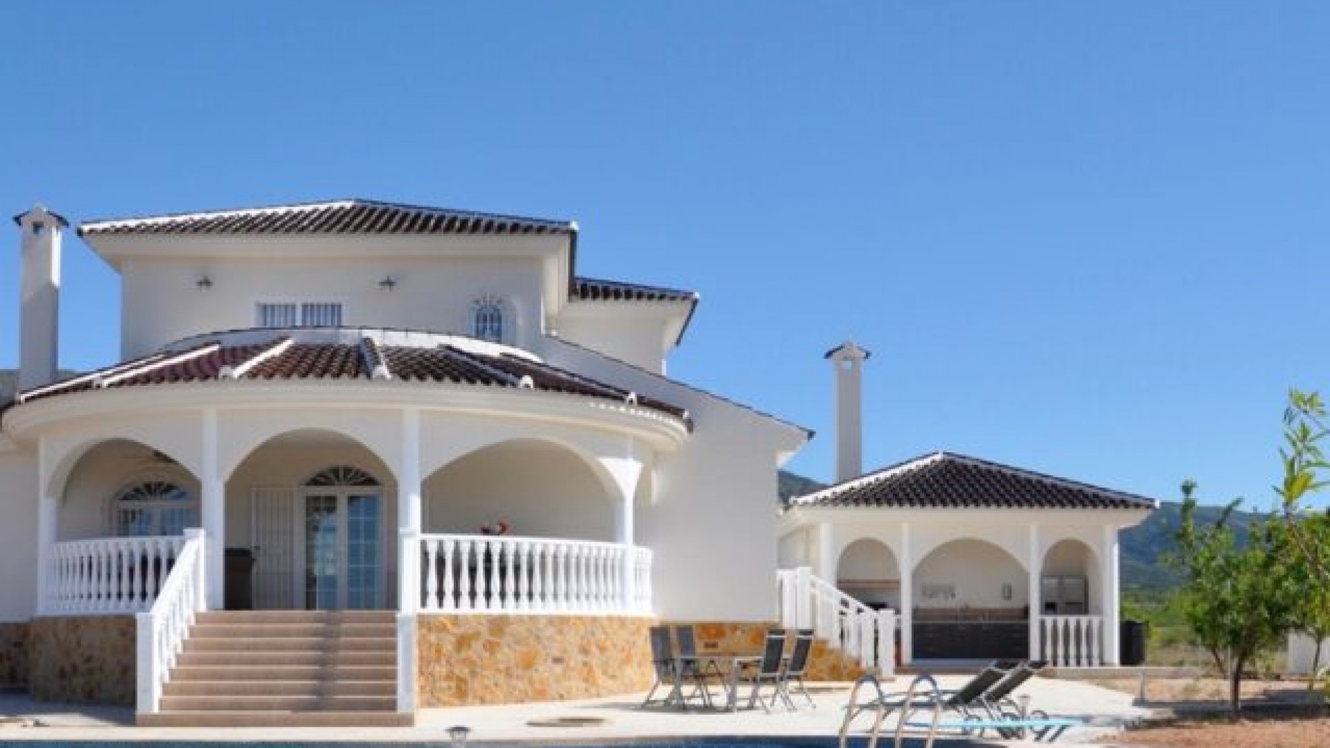 Sprzedaż - Willa wolnostojąca -
Pinoso