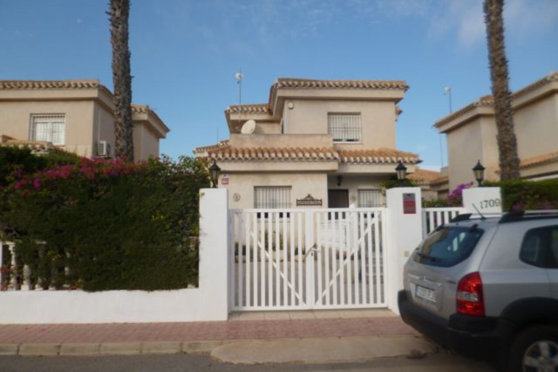 Sprzedaż - Willa wolnostojąca -
Playa Flamenca - Costa Blanca