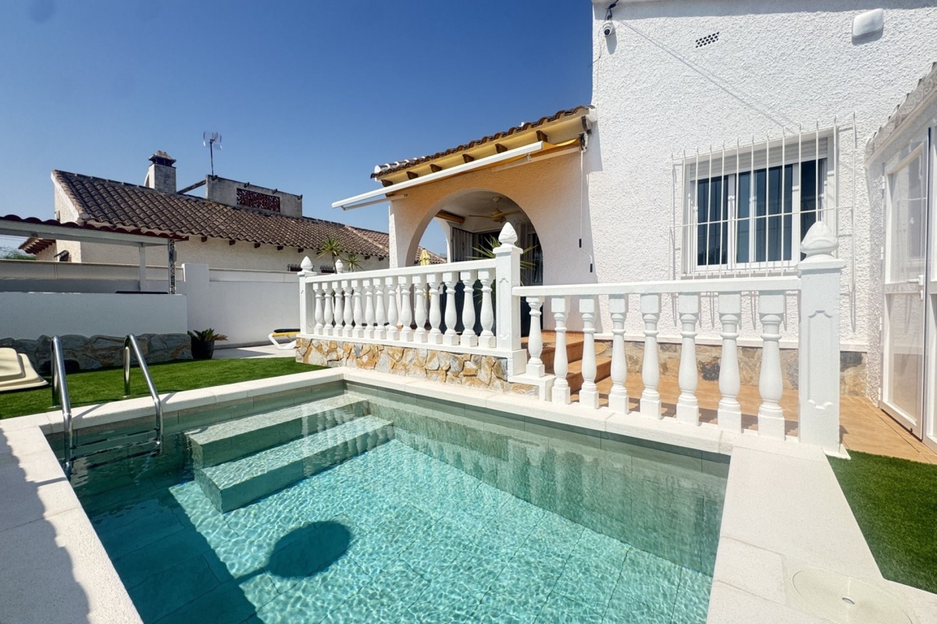 Sprzedaż - Willa wolnostojąca -
San Miguel de Salinas - Eagles Nest