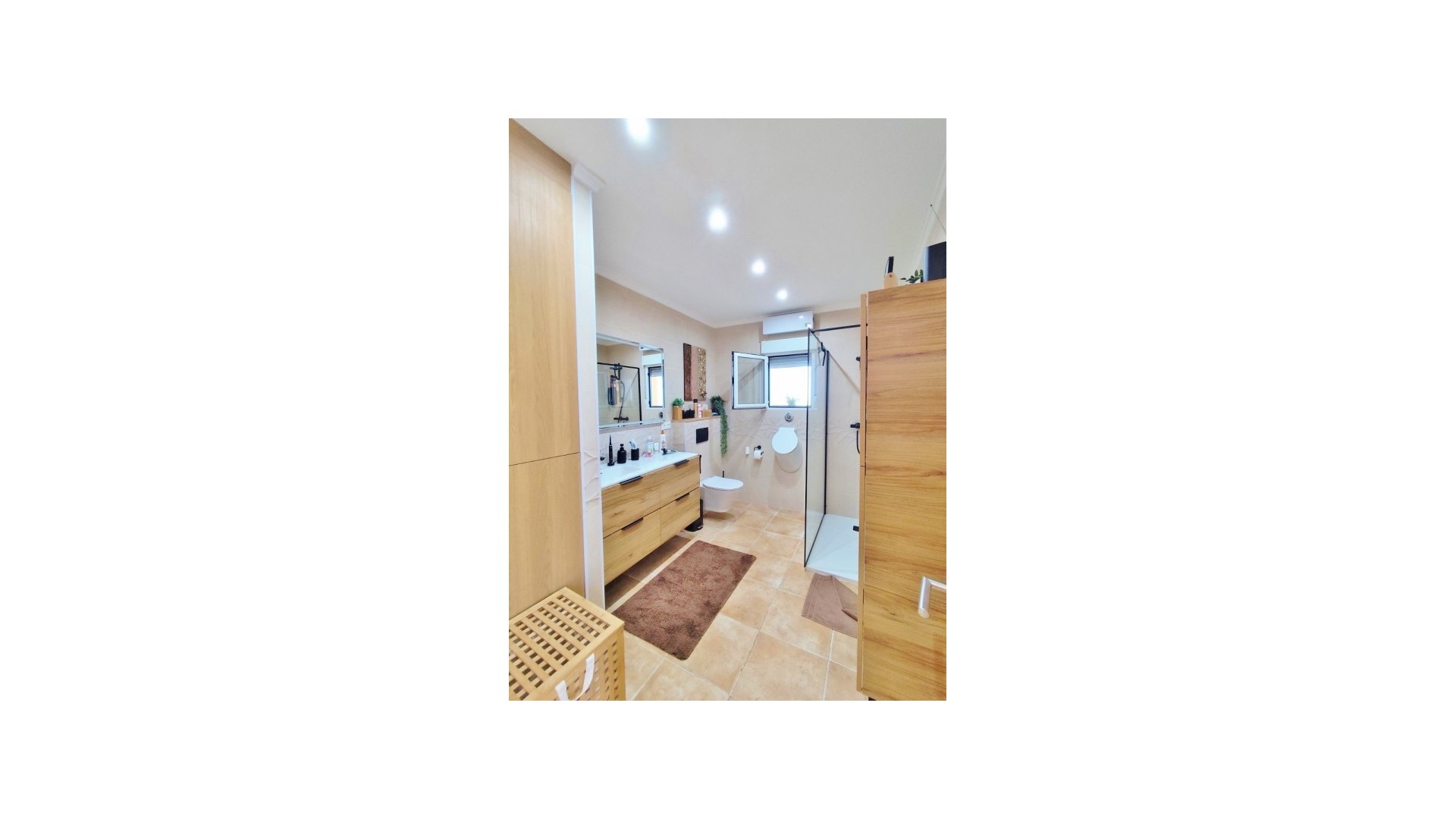 Sprzedaż - Willa wolnostojąca -
San Miguel de Salinas