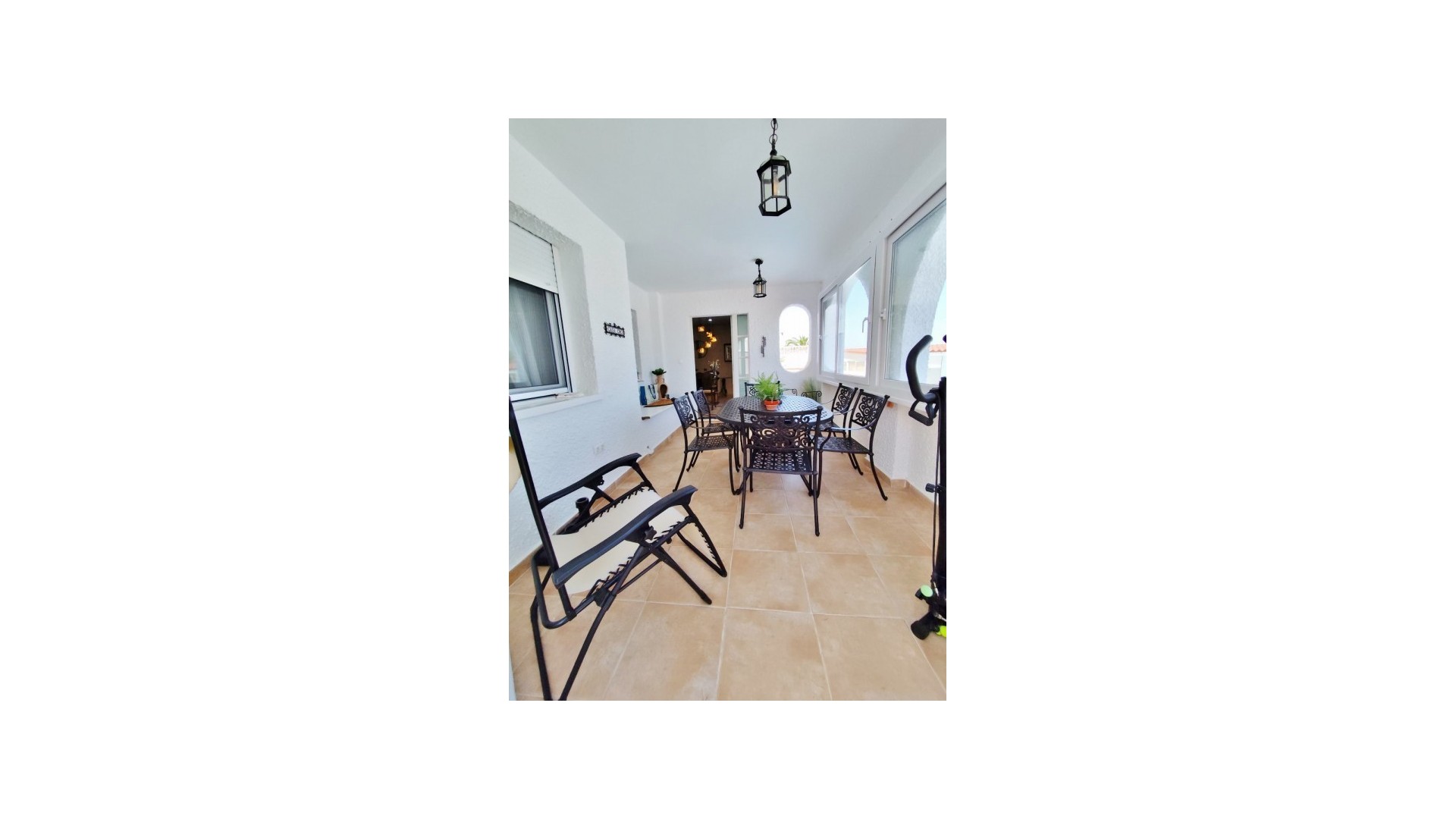 Sprzedaż - Willa wolnostojąca -
San Miguel de Salinas