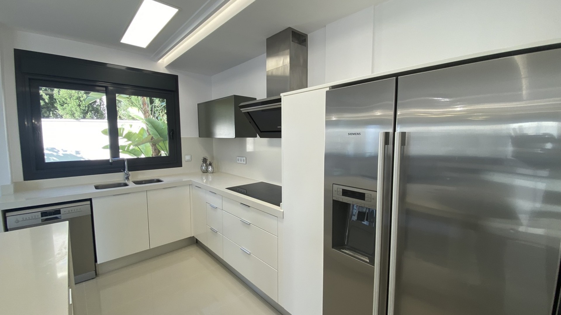 Sprzedaż - Willa wolnostojąca -
San Miguel de Salinas