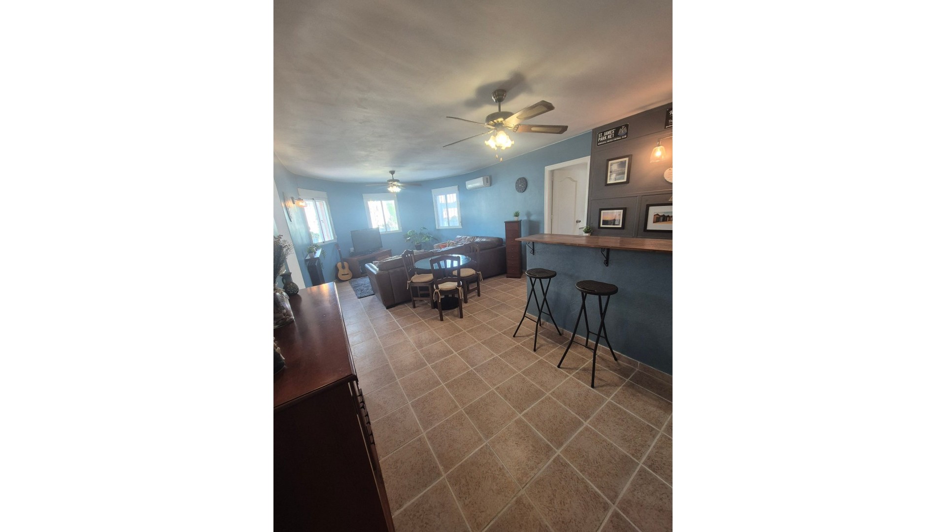 Sprzedaż - Willa wolnostojąca -
San Miguel de Salinas