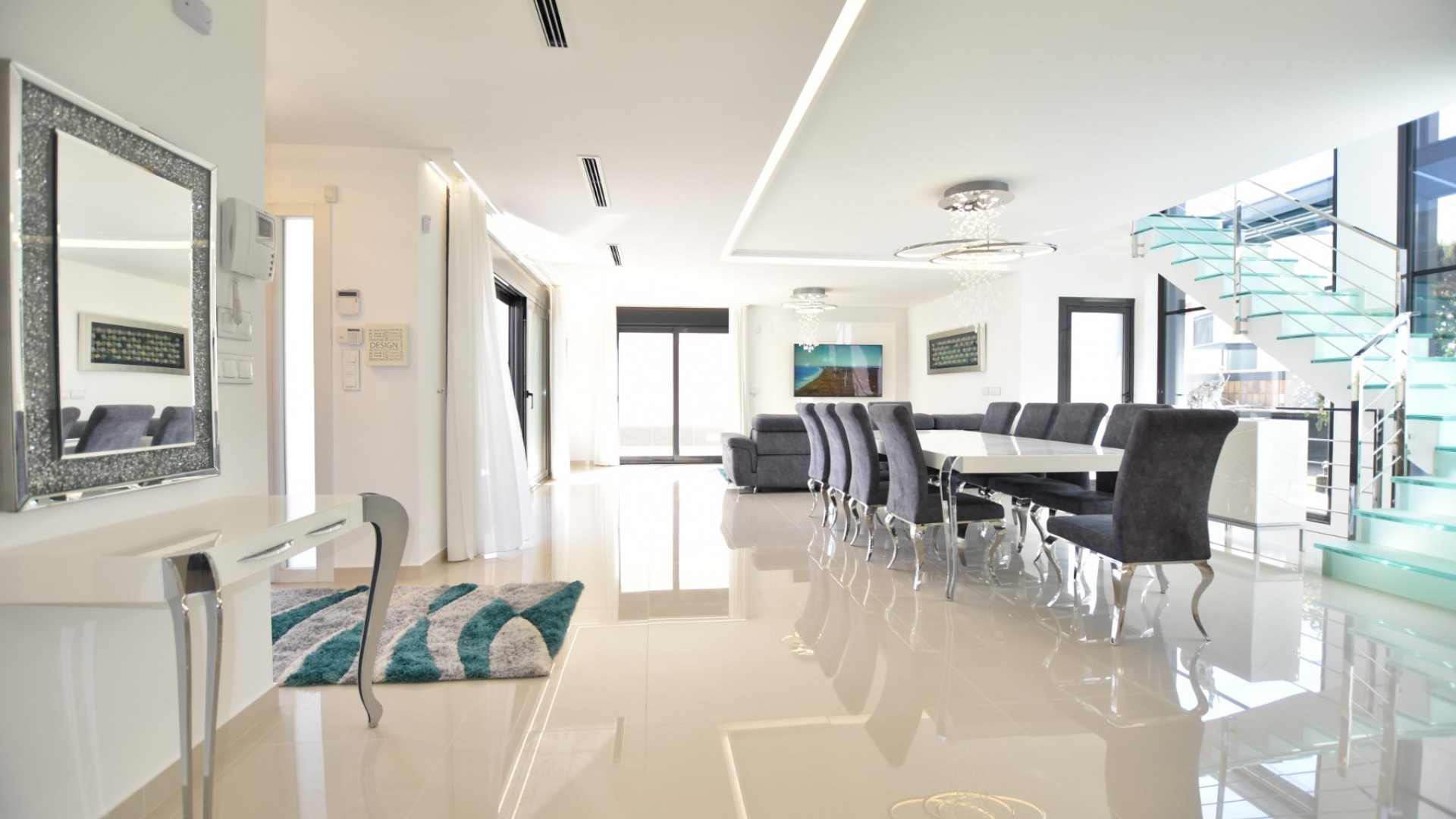 Sprzedaż - Willa wolnostojąca -
San Miguel de Salinas