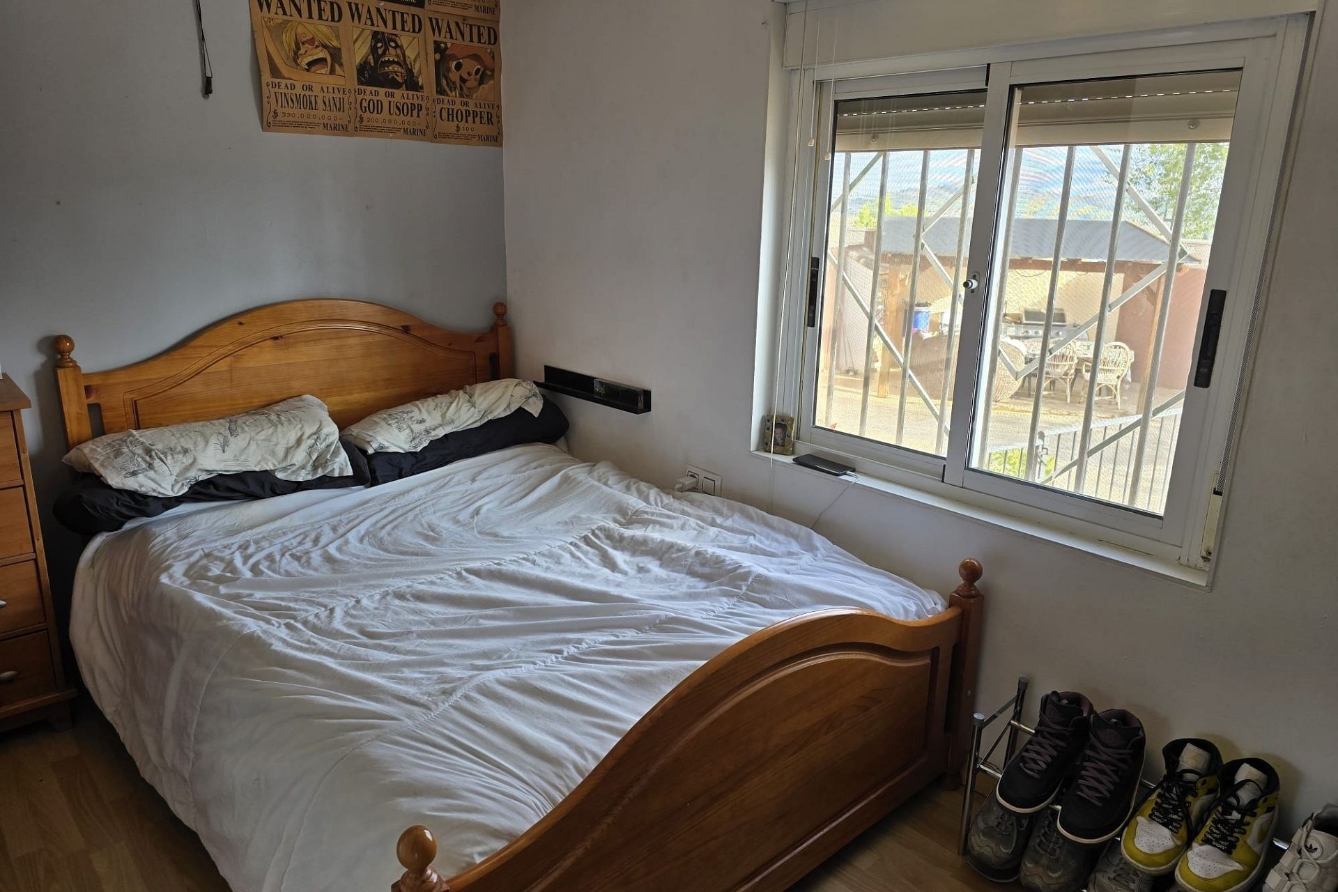 Sprzedaż - Willa wolnostojąca -
SAX