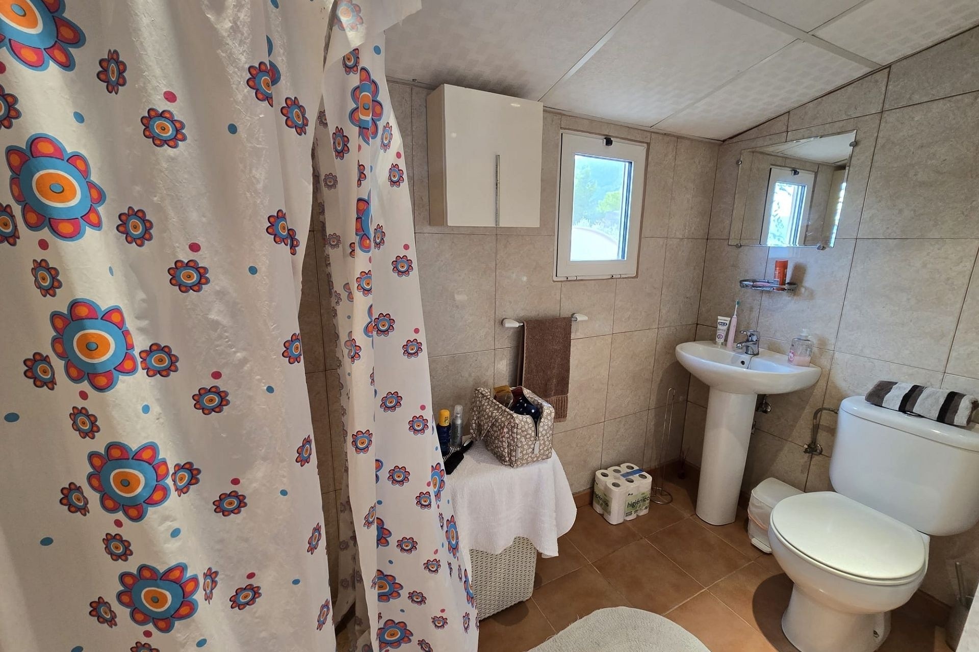 Sprzedaż - Willa wolnostojąca -
SAX