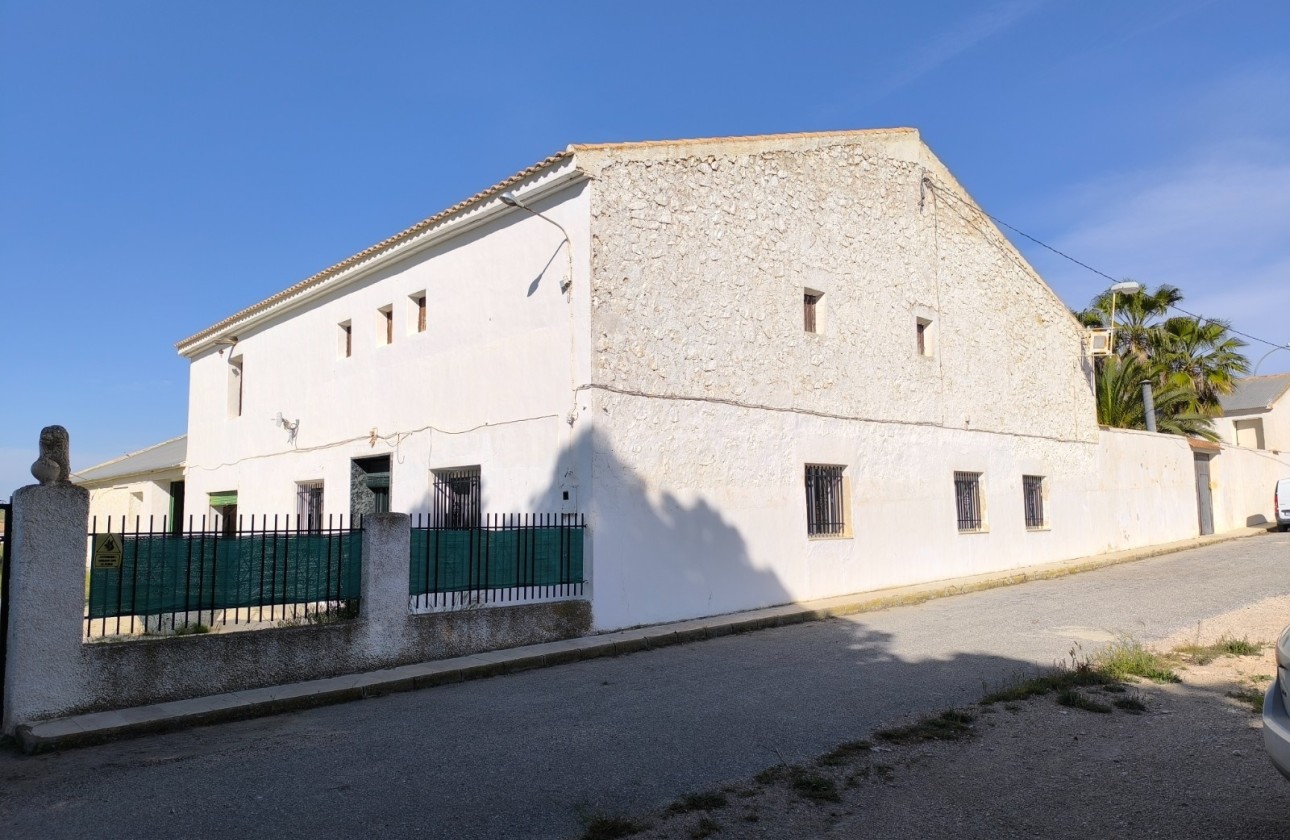 Sprzedaż - Willa wolnostojąca -
Torre del Rico - Inland