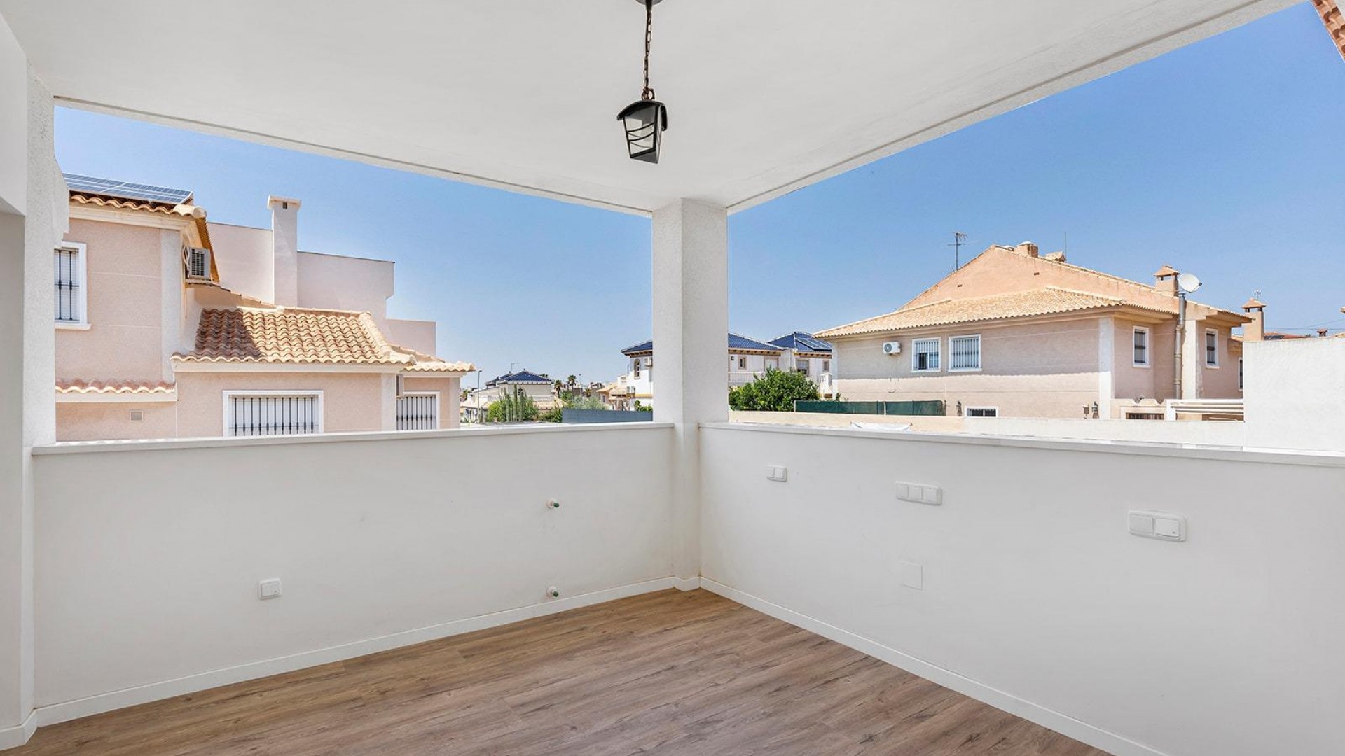 Sprzedaż - Willa wolnostojąca -
Torrevieja - Aguas Nuevas