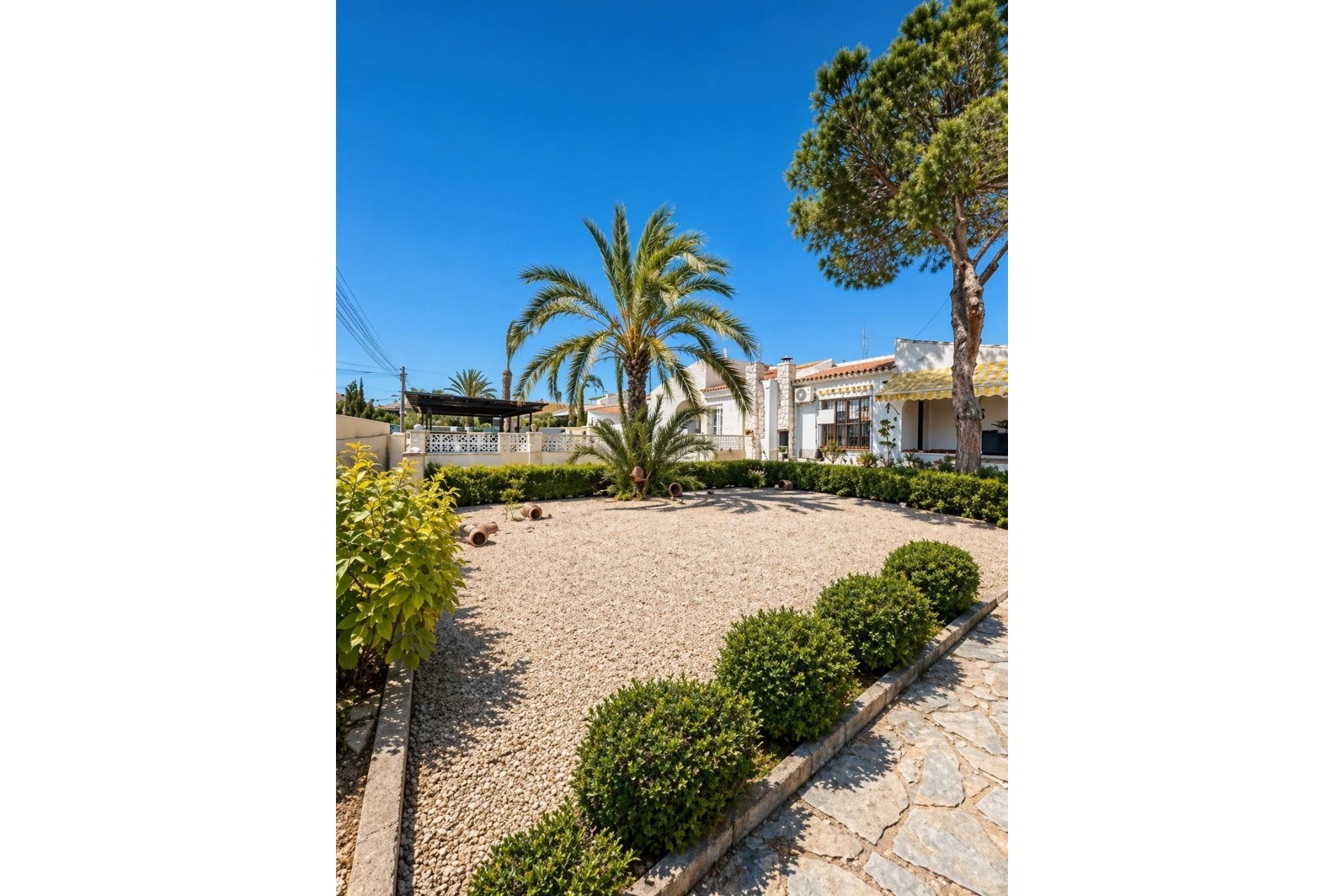 Sprzedaż - Willa wolnostojąca -
Torrevieja - Aguas Nuevas