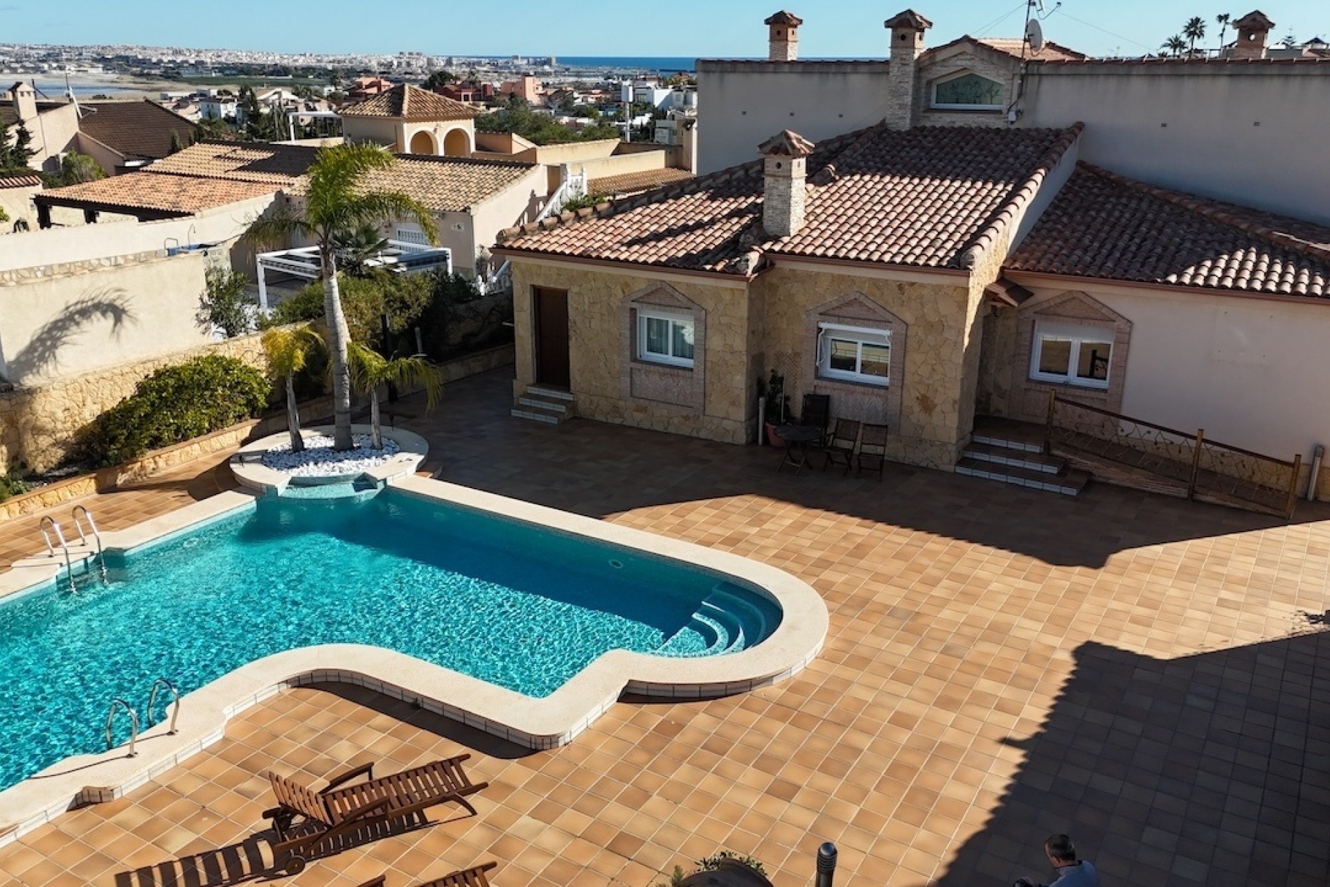 Sprzedaż - Willa wolnostojąca -
Torrevieja - Costa Blanca