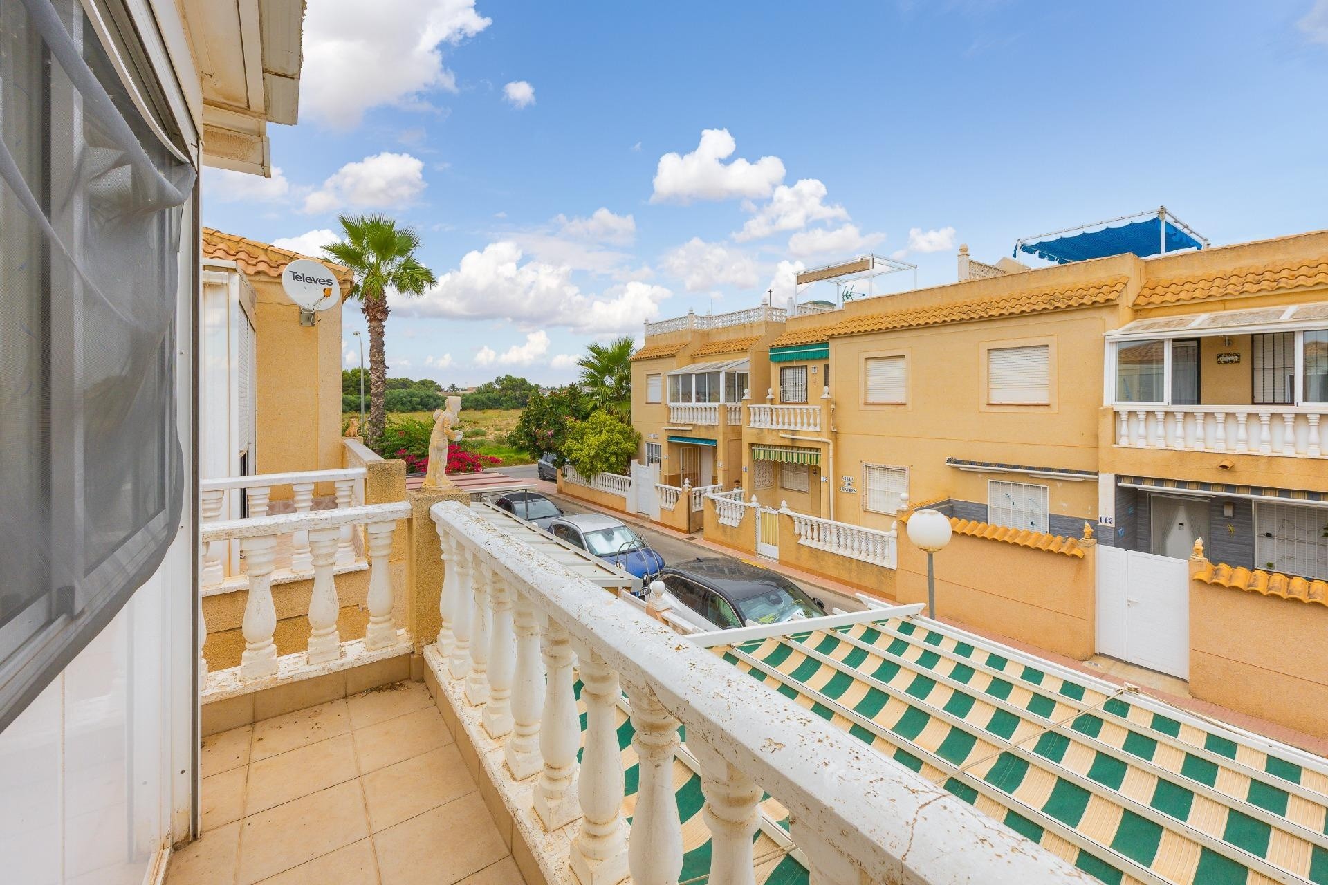 Sprzedaż - Willa wolnostojąca -
Torrevieja - El Limonar