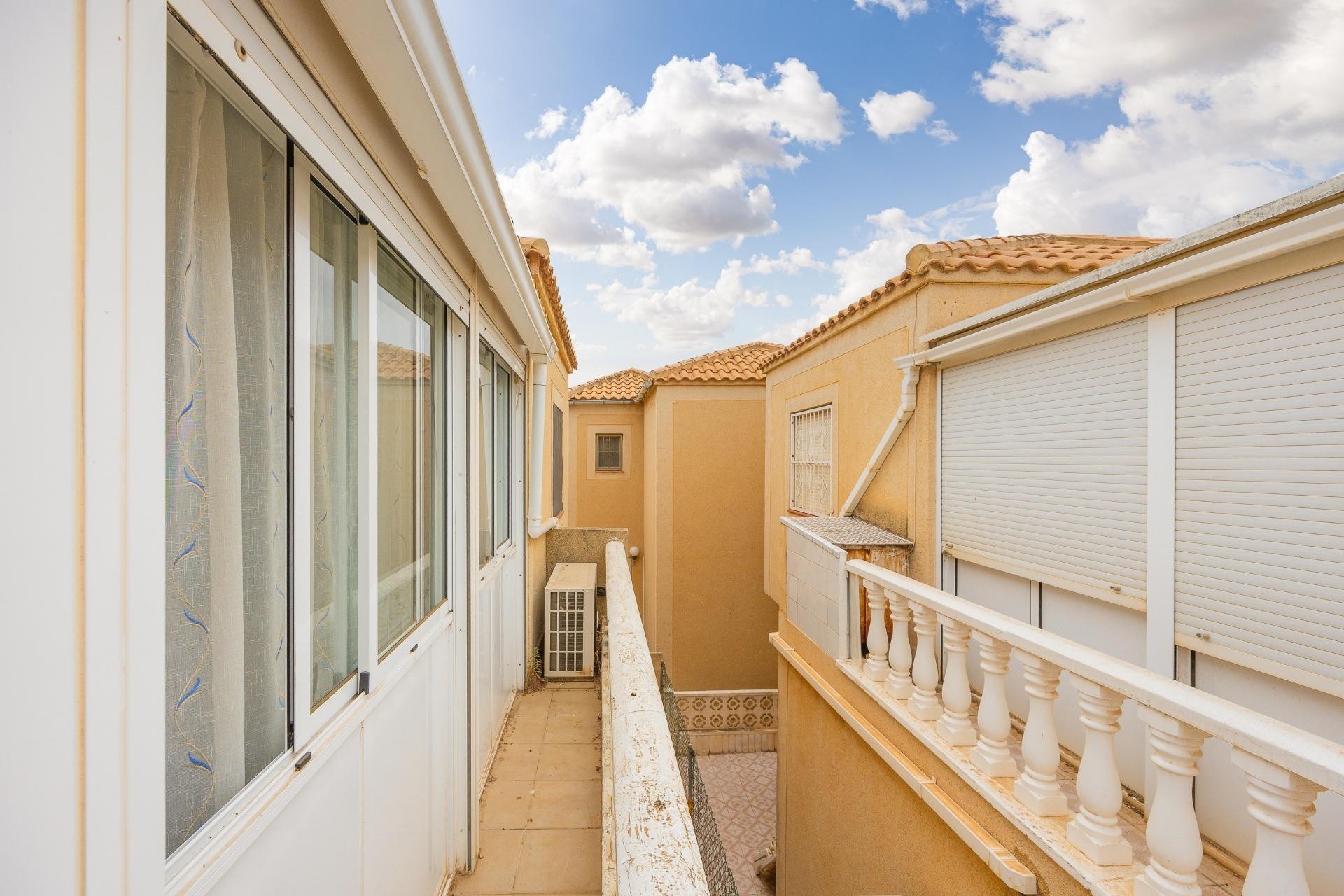 Sprzedaż - Willa wolnostojąca -
Torrevieja - El Limonar