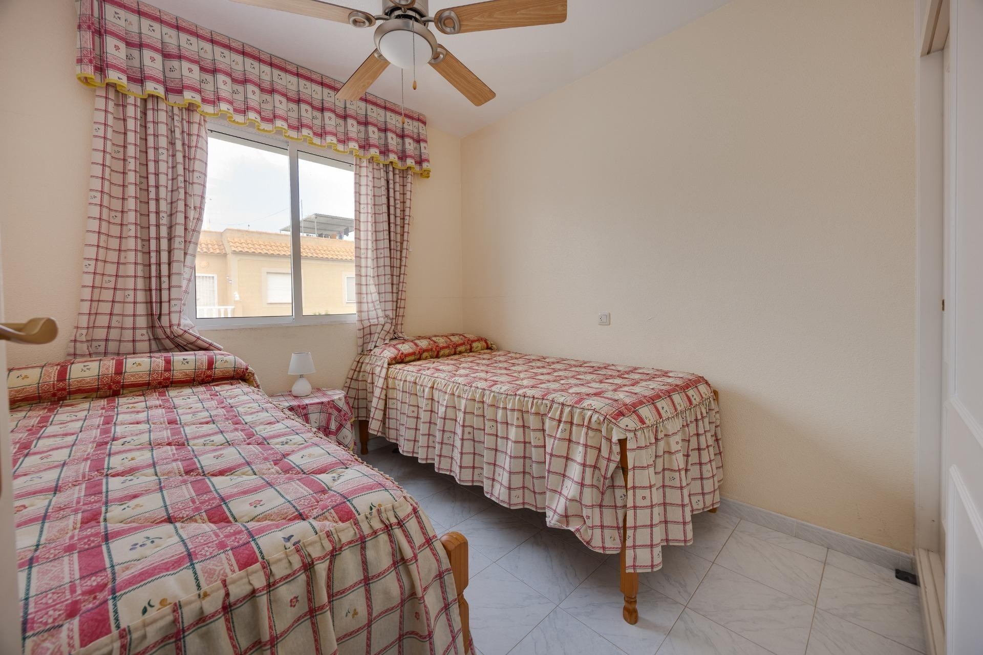 Sprzedaż - Willa wolnostojąca -
Torrevieja - El Limonar
