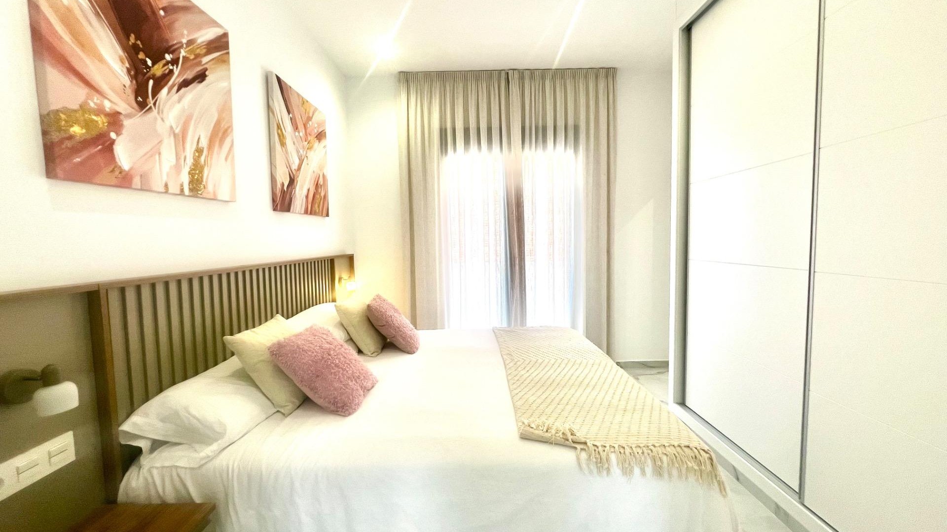 Sprzedaż - Willa wolnostojąca -
Torrevieja - La Siesta - El Salado - Torreta