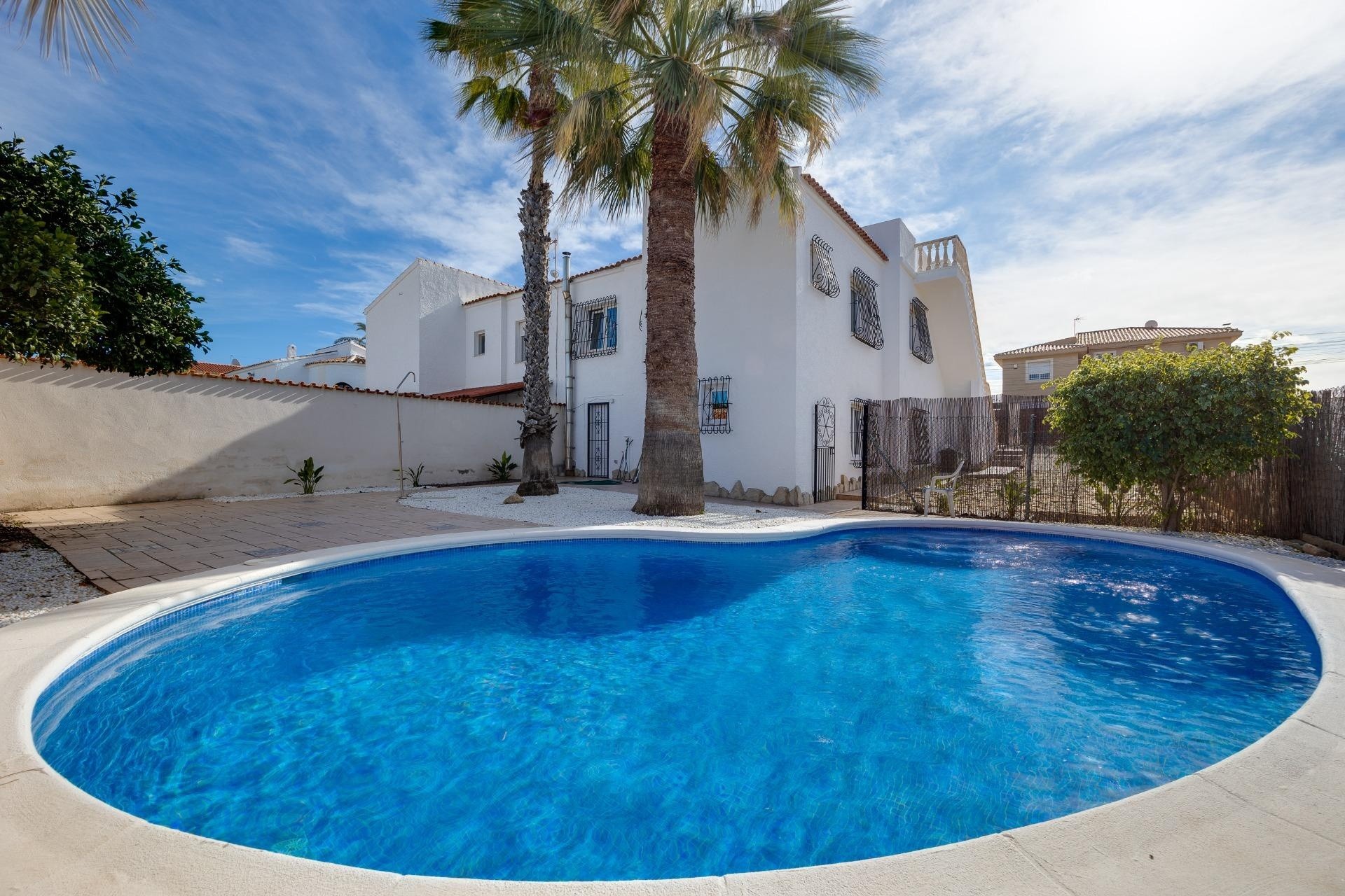 Sprzedaż - Willa wolnostojąca -
Torrevieja - La Siesta - El Salado - Torreta